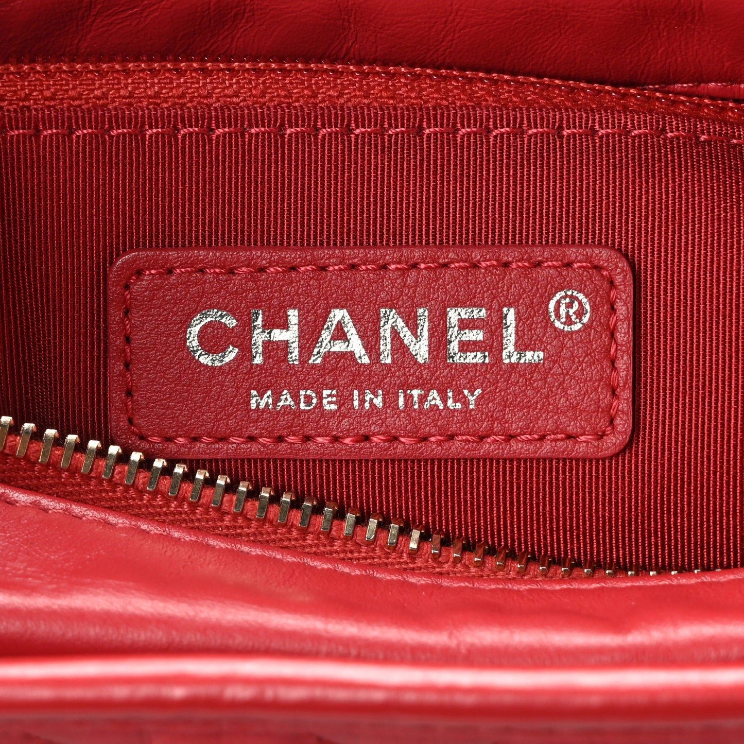 Aged Calfskin Chevron Quilted Small Gabrielle Hobo Red