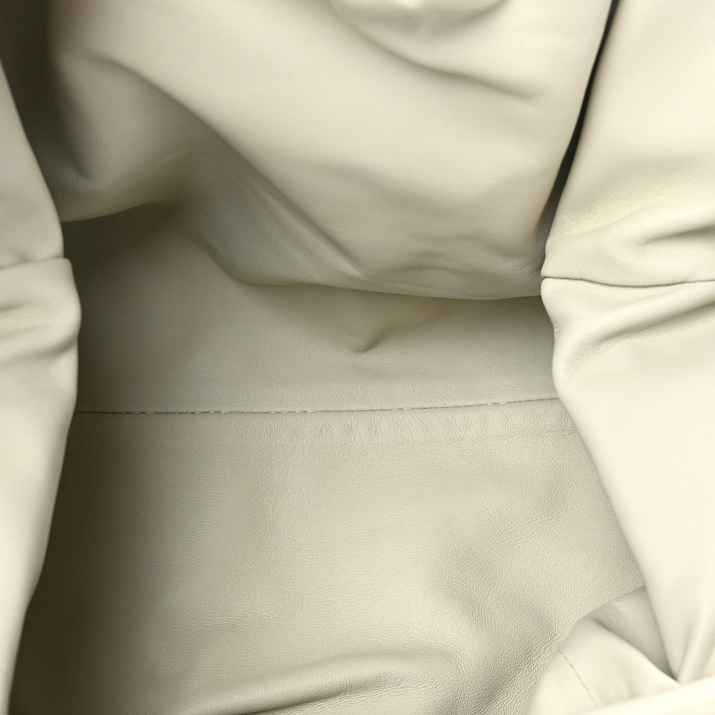 Nappa Maxi Intrecciato The Pouch Oversized Clutch Plaster