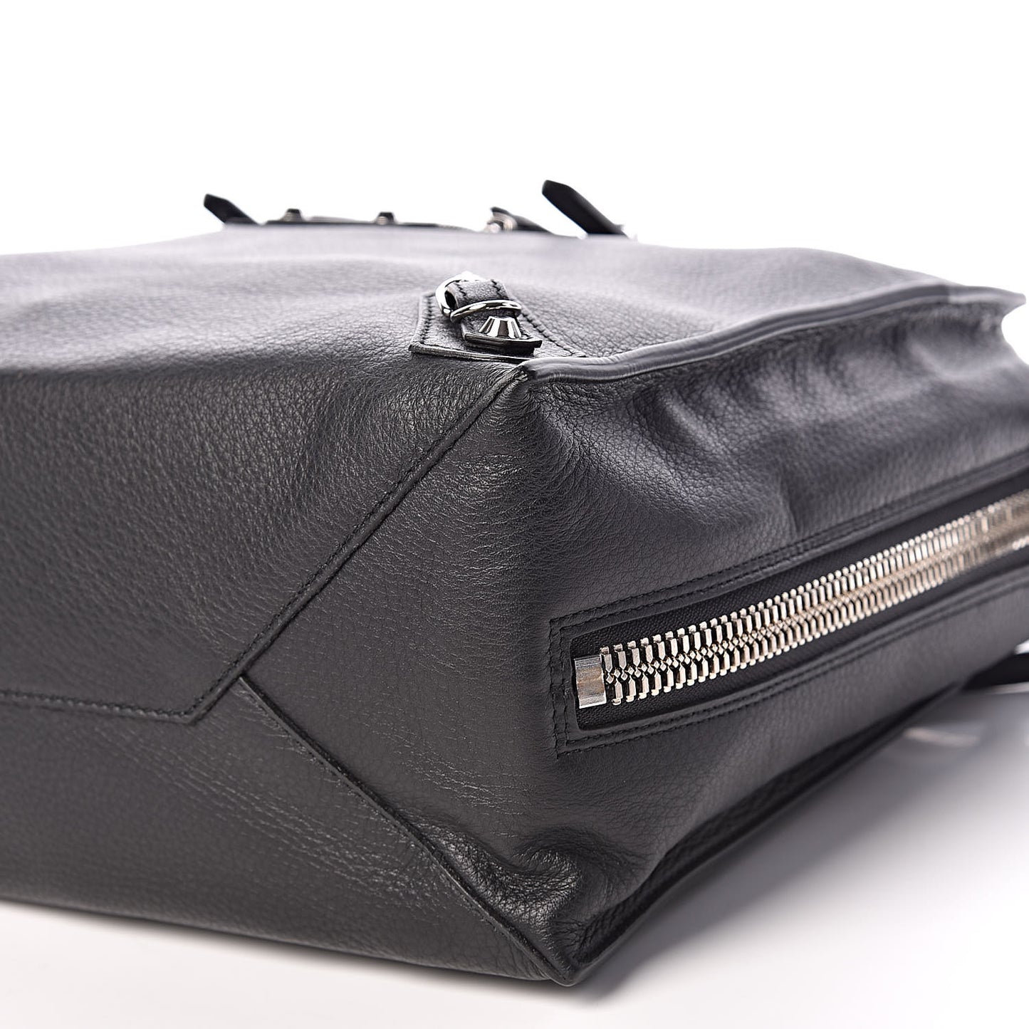 Veau Papier B4 Zip Around Tote Black