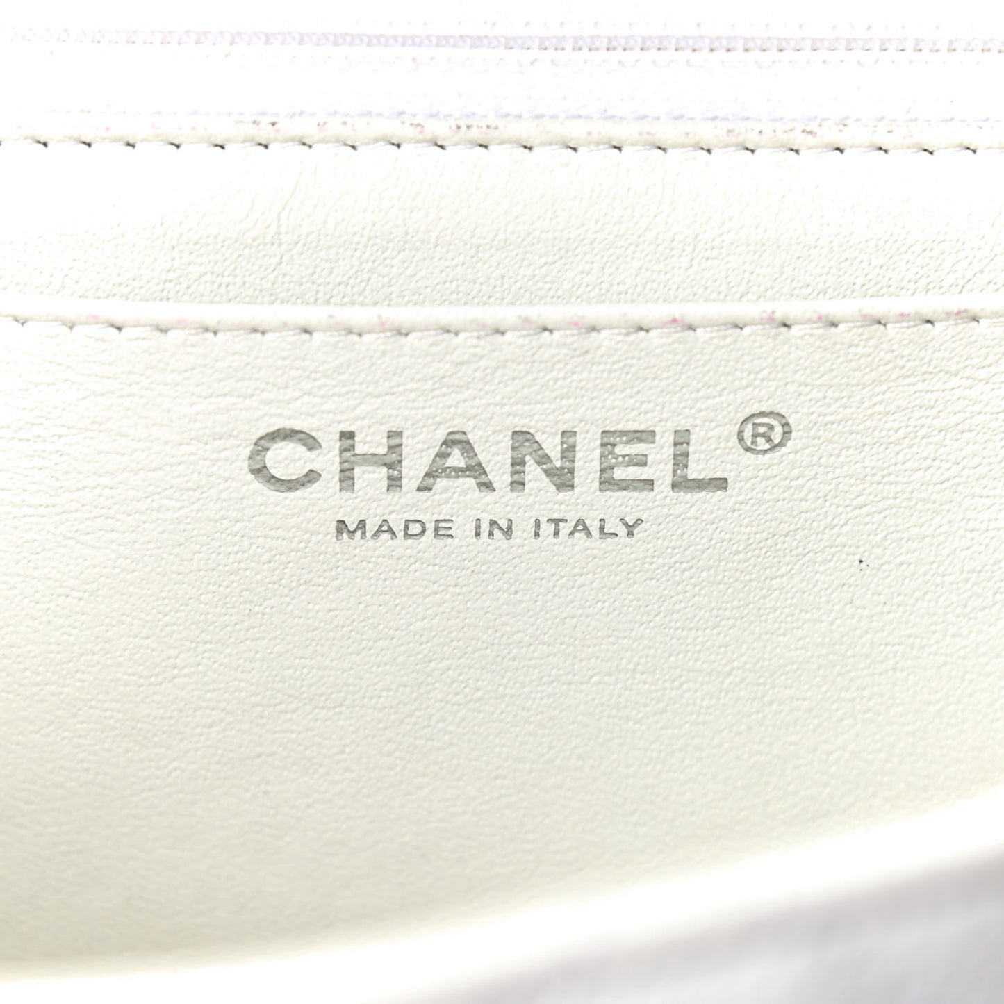 Caviar Quilted Jumbo Single Flap White