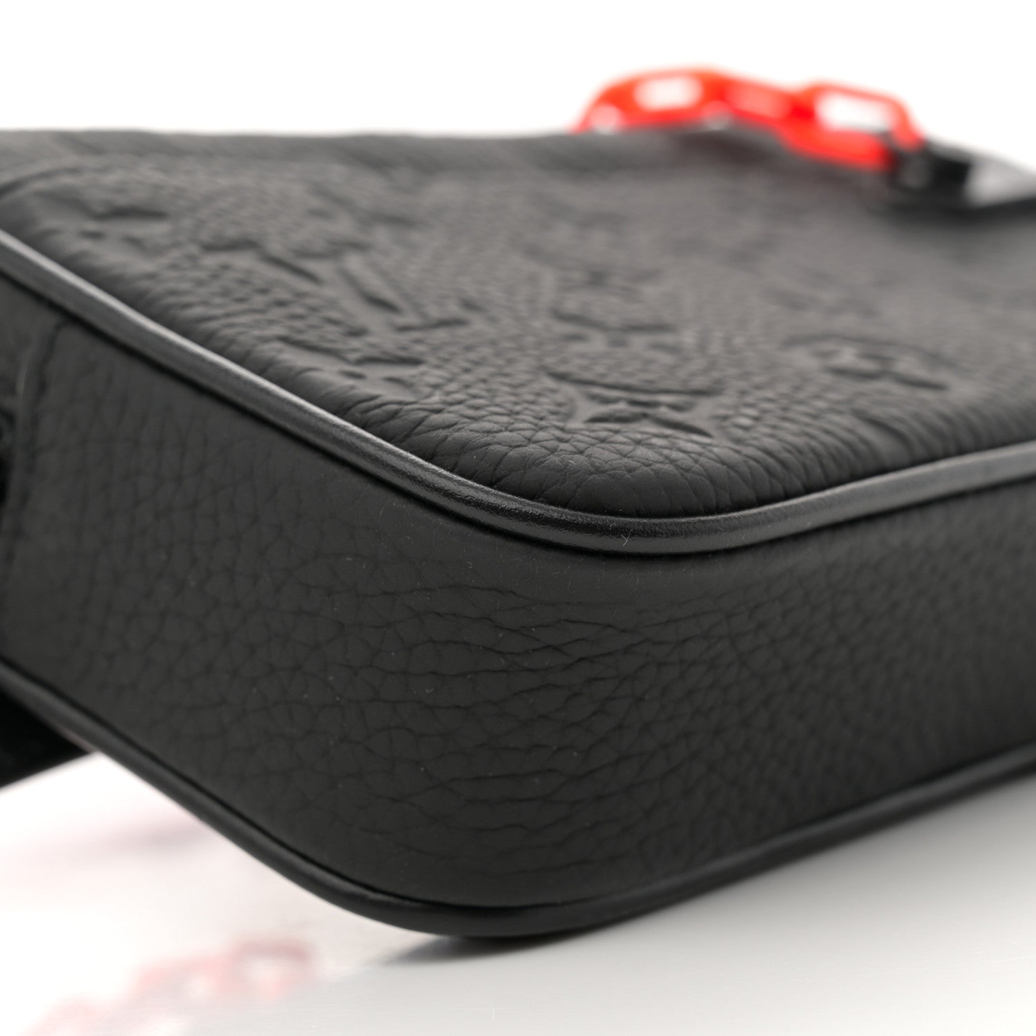 Louis Vuitton Taurillon Monogram Uniformes Solar Ray Soft Pochette Volga Belt Bag Black 9 of 11