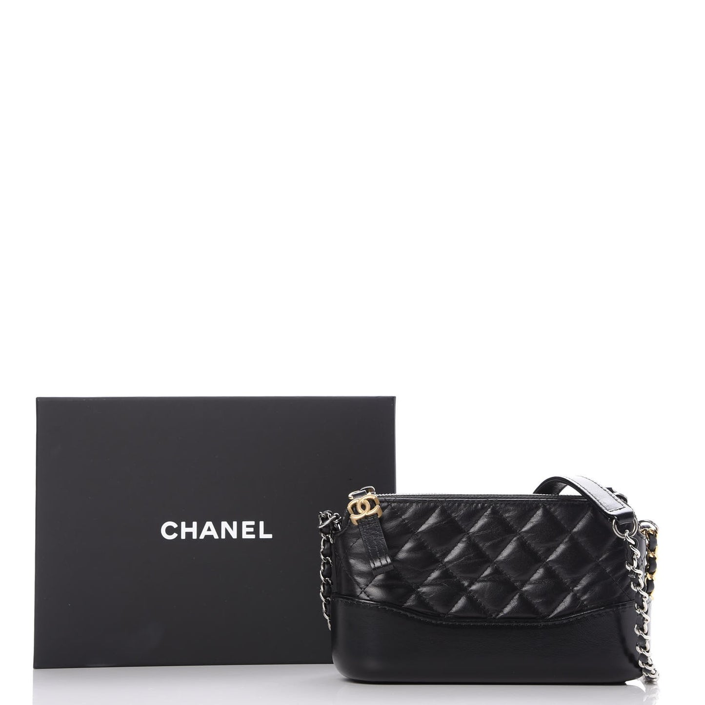 Aged Calfskin Quilted Small Gabrielle Clutch With Chain Black