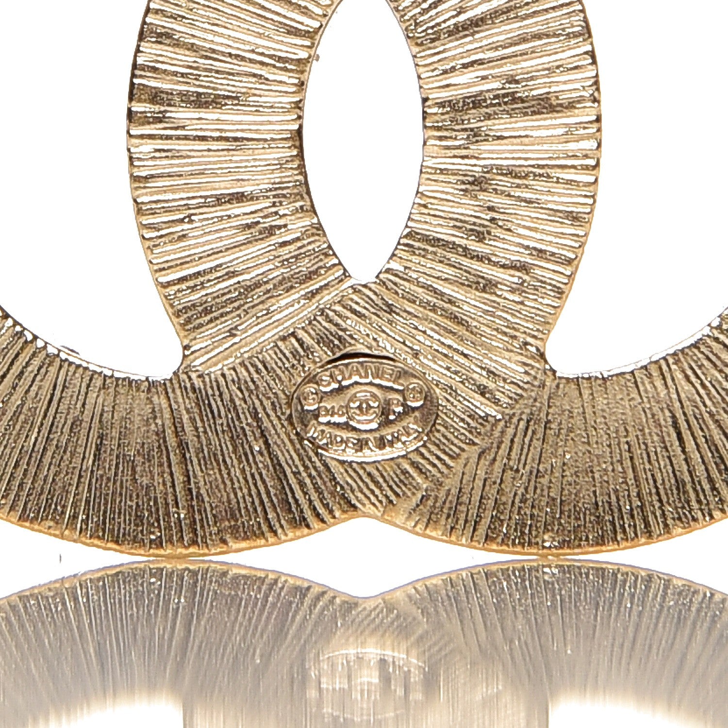 Chanel Metal Quilted CC Brooch Silver Gold 4 of 4
