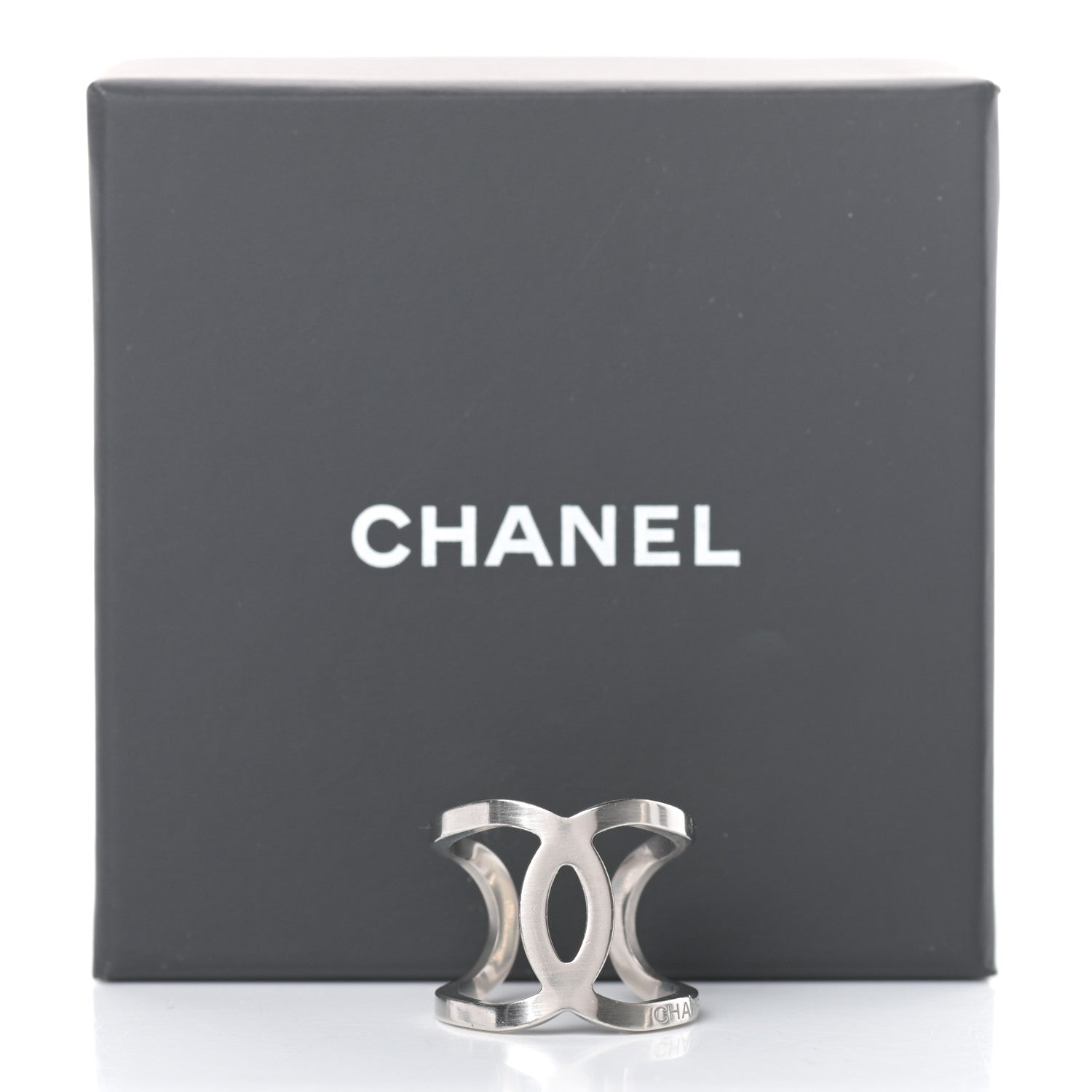 Chanel Metal CC Ring 61 Silver 6 of 6