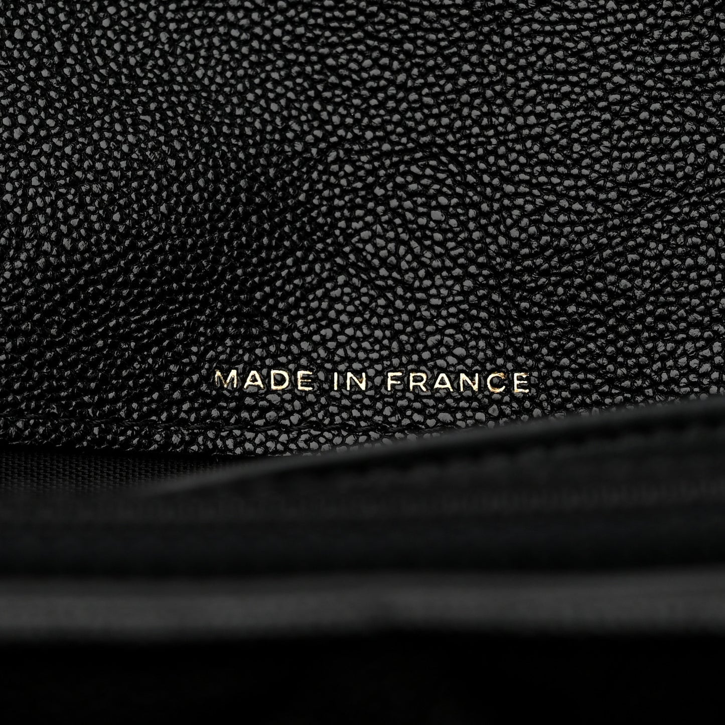 Caviar Quilted Large Boy Gusset Flap Wallet Black