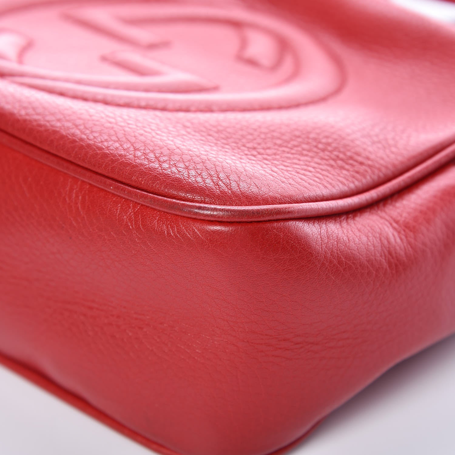 Gucci Pebbled Calfskin Small Soho Disco Bag Tabasco Red 9 of 18