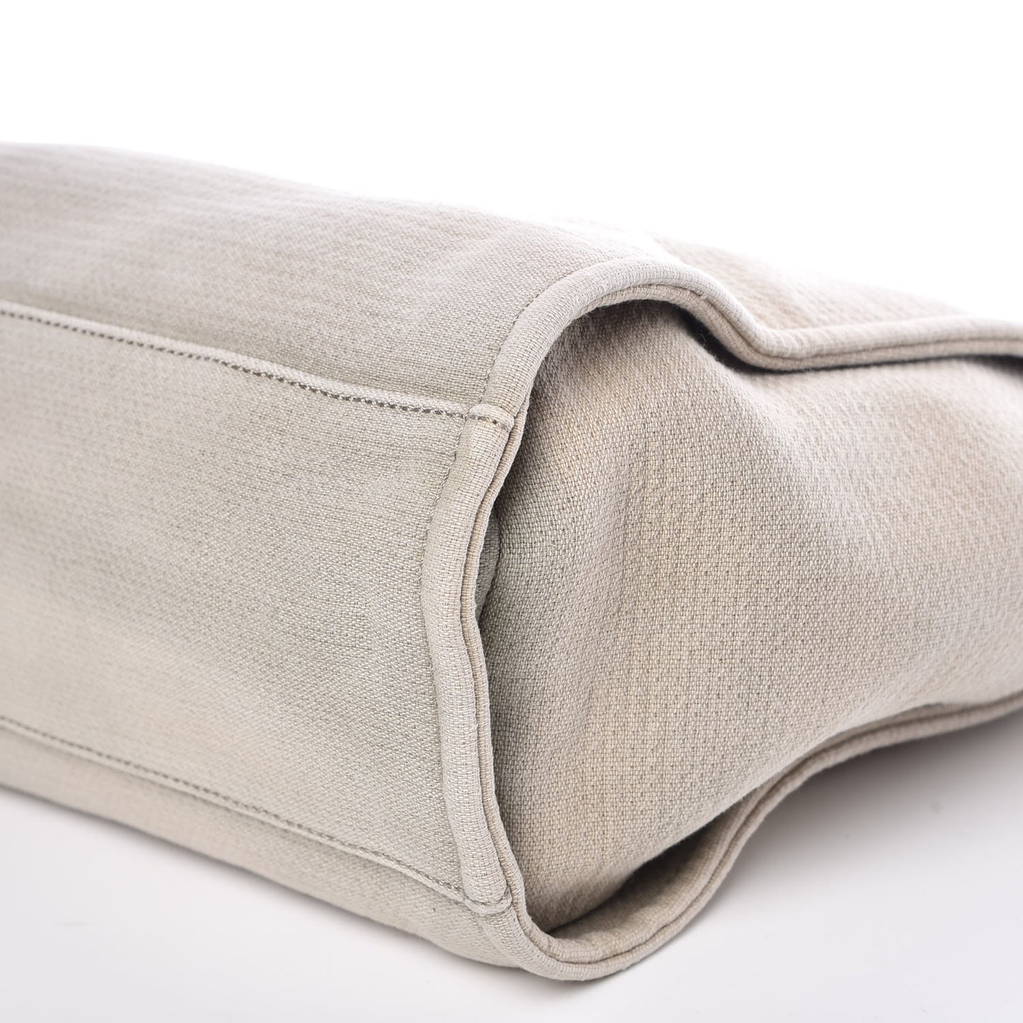 Canvas Medium Deauville Tote Beige