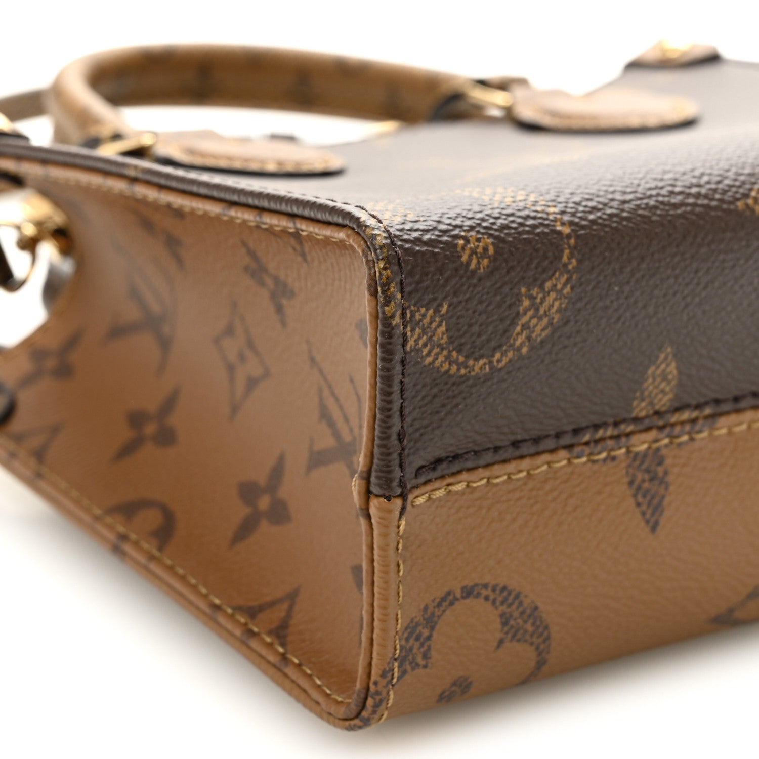 Louis Vuitton Reverse Monogram Giant Onthego BB 8 of 9