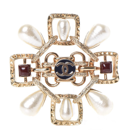 Chanel Gripoix Pearl Brooch Gold 1 of 5
