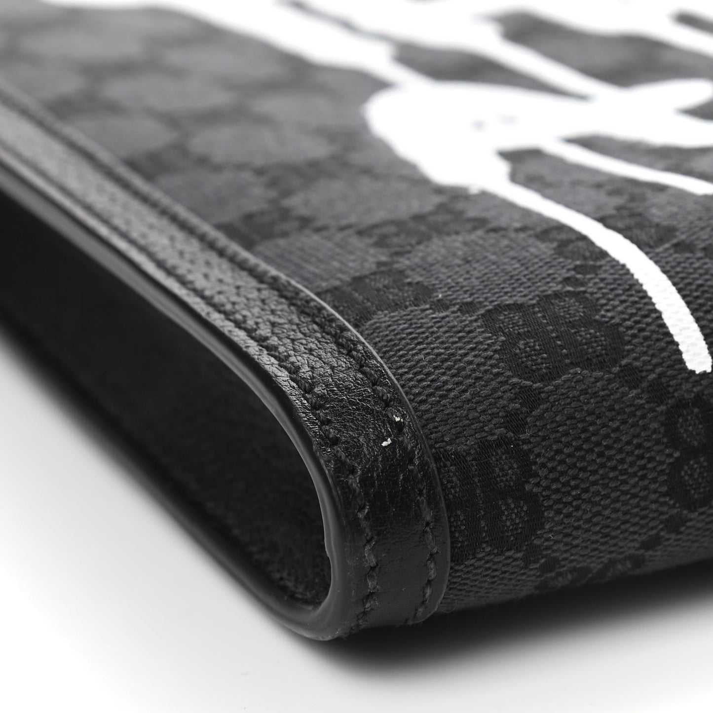 X BALENCIAGA BB Monogram Web Graffiti Ophidia Laptop Pouch Black