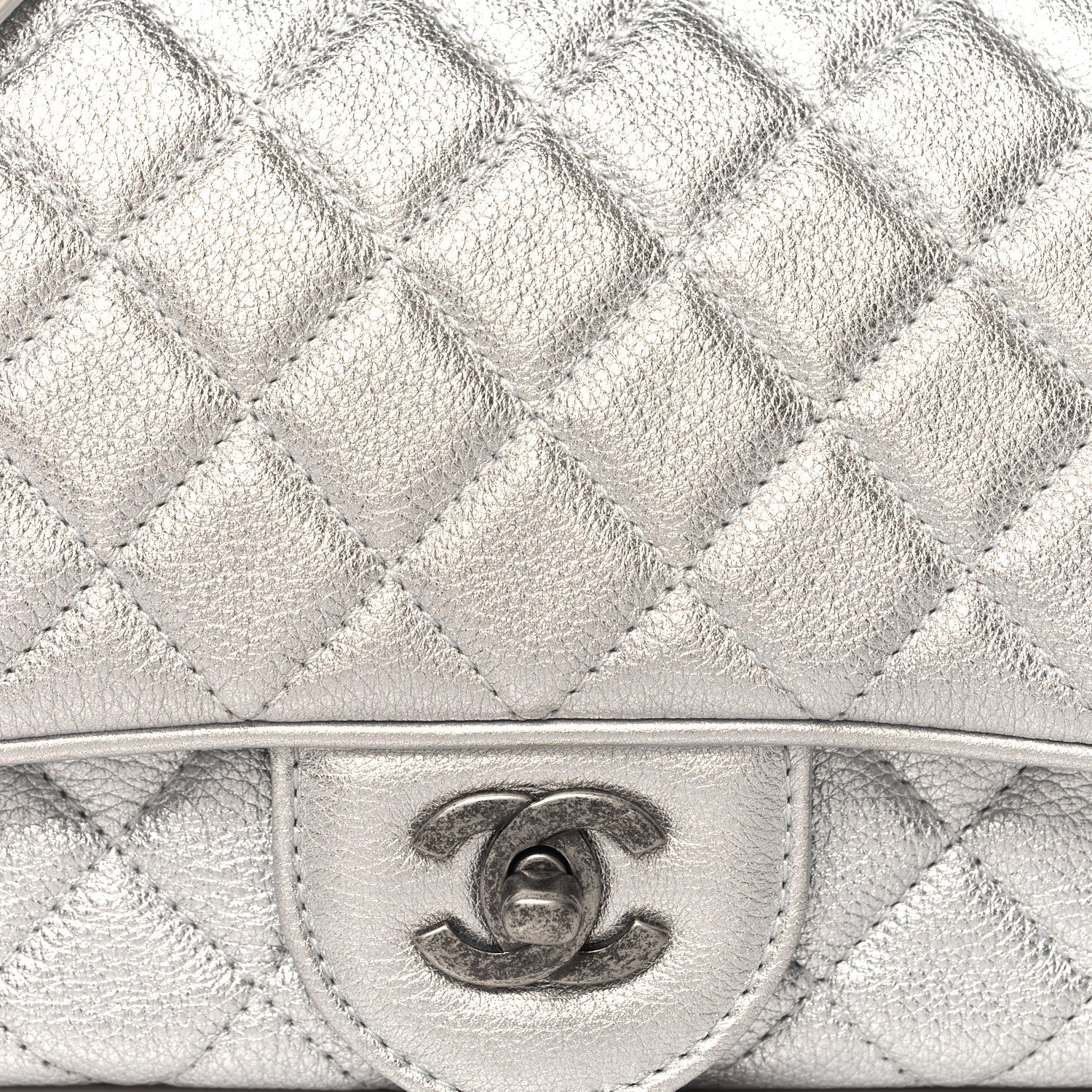 Chanel Metallic Calfskin Quilted Small Chain Detail Flap Silver 8 of 10