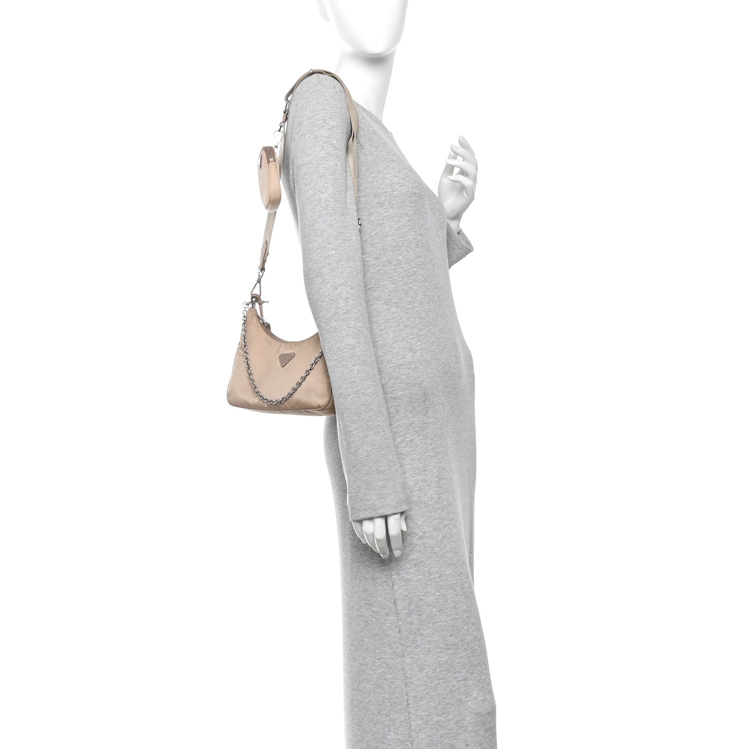 Prada Nylon Re-Edition 2005 Shoulder Bag Cammeo 2 of 14
