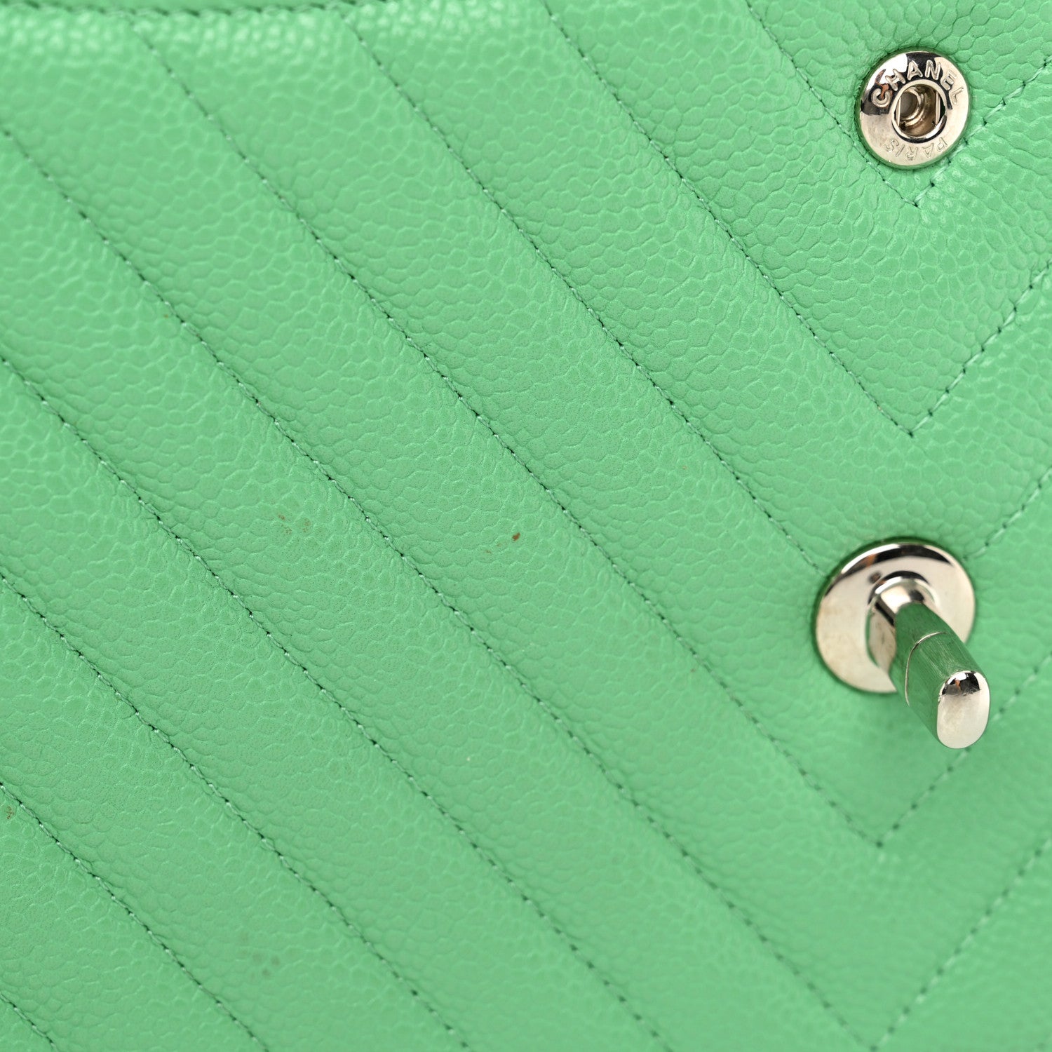 Chanel Caviar Chevron Quilted Jumbo Double Flap Green 12 of 13
