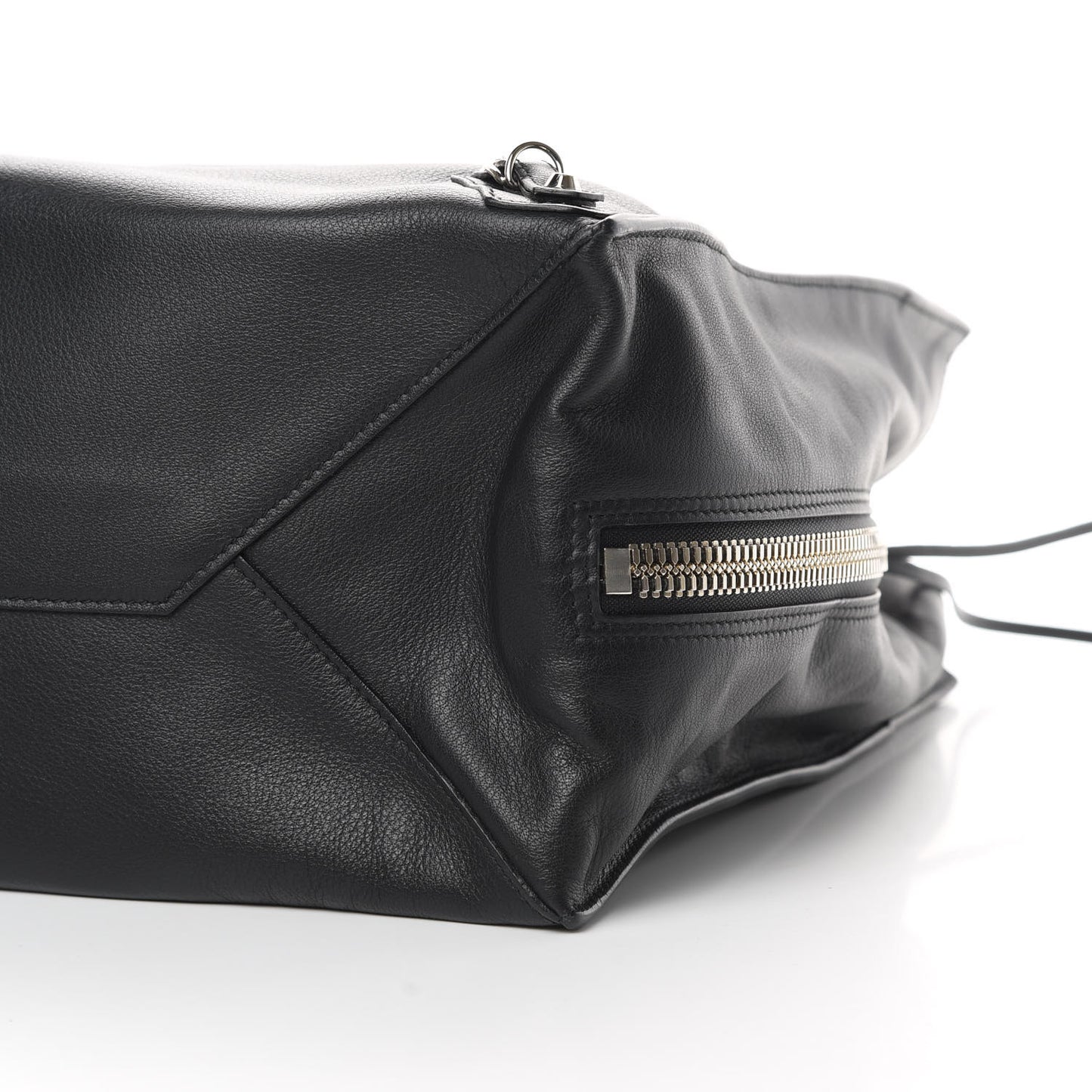 Supple Calfskin Papier A4 Zip Around Tote Black