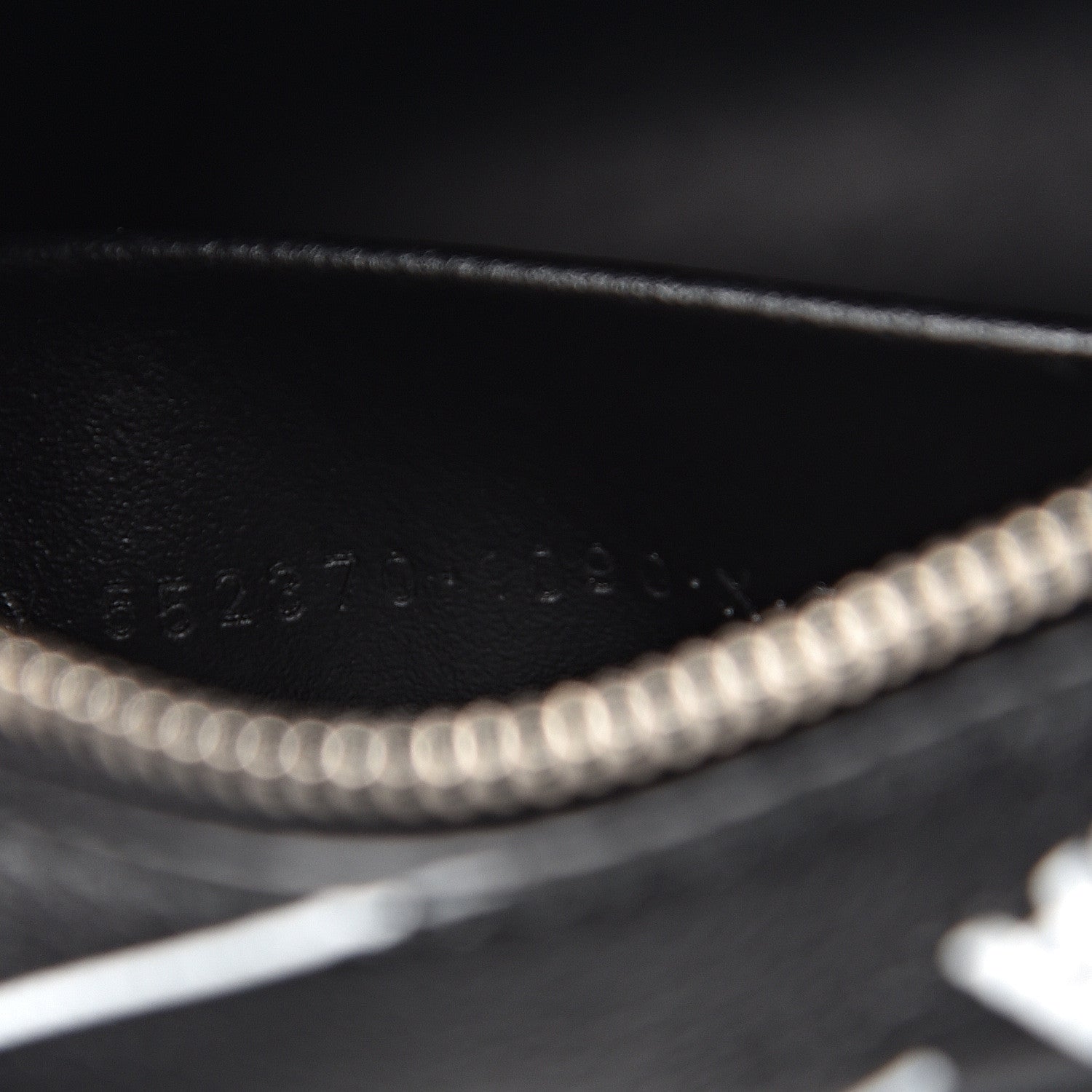 Balenciaga Calfskin Everyday Logo Print S Camera Bag Black 7 of 10