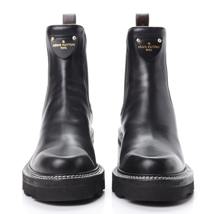 Louis Vuitton Calfskin Monogram Beaubourg Ankle Boots 38.5 Black 2 of 9