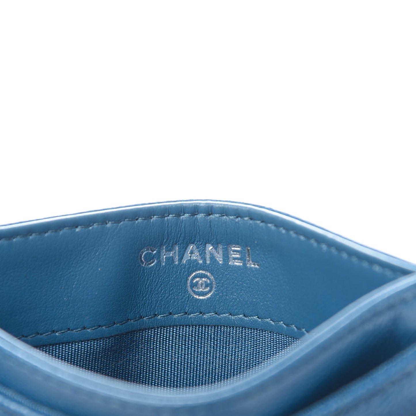 Caviar Quilted My Everything Card Holder Blue