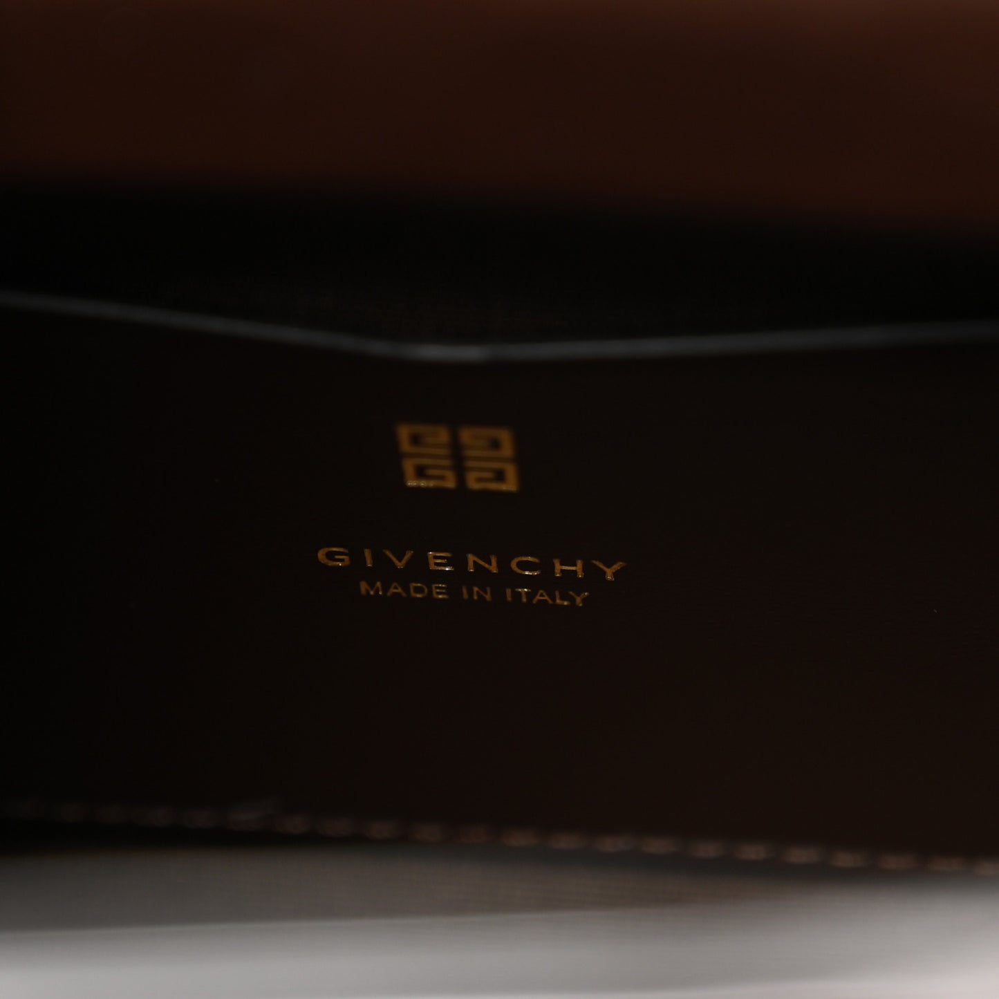 Box Calfskin Toy Lock Antigona Shoulder Bag Ebony Brown