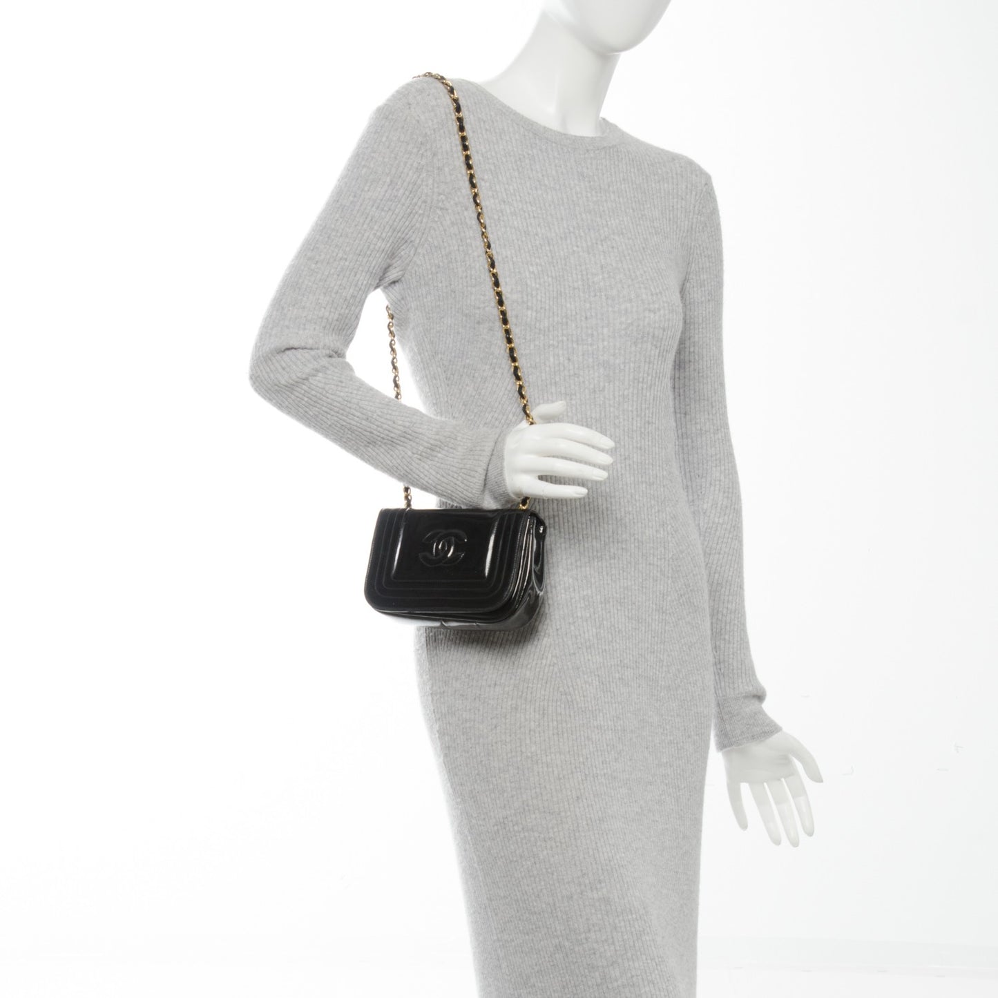 Patent Mini Flap Black