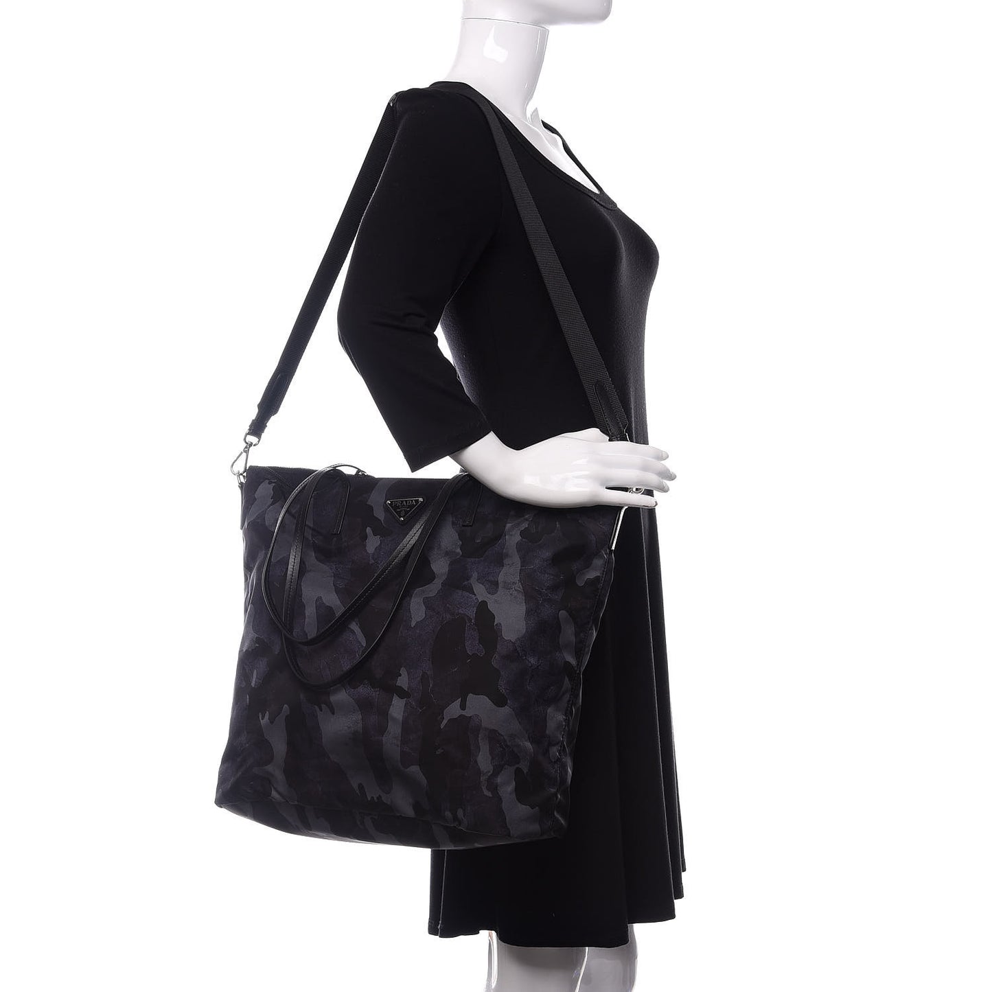 Tessuto Nylon Stampato Camouflage Tote Blue