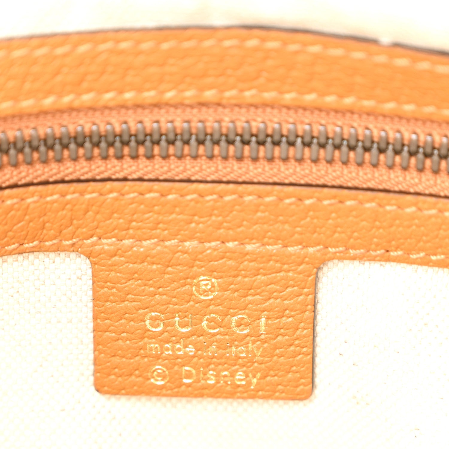Gucci X DISNEY Mini Vintage GG Supreme Monogram Mickey Mouse Small Belt Bag 85 34 Beige Vintage Sun Oil 6 of 10