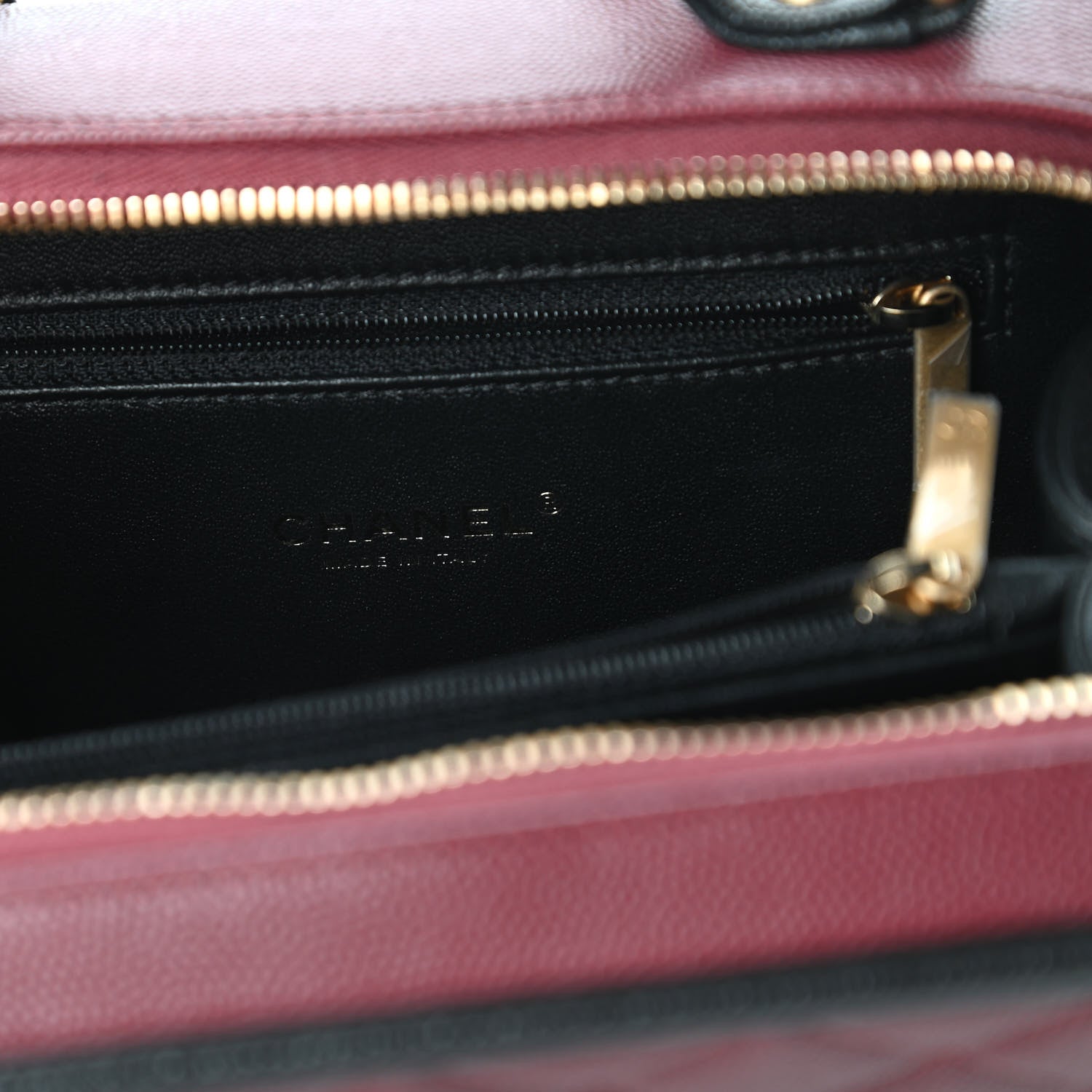 Chanel Caviar Quilted Medium CC Filigree Vanity Case Burgundy Black 8 of 10
