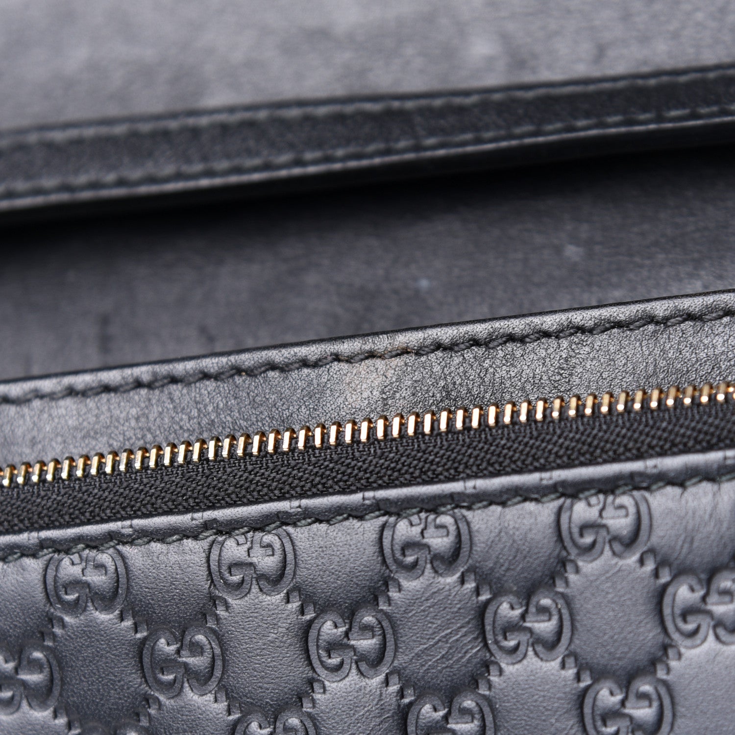 Gucci Microguccissima Crossbody Wallet Black 10 of 11