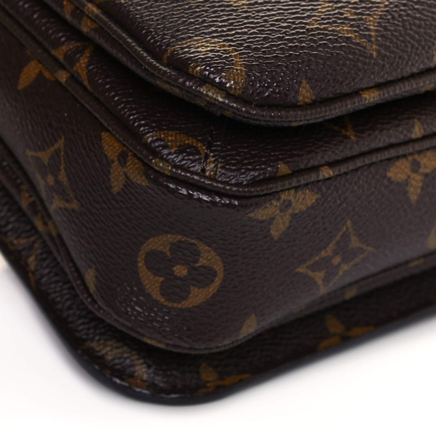 Louis Vuitton Monogram Pochette Metis 9 of 12