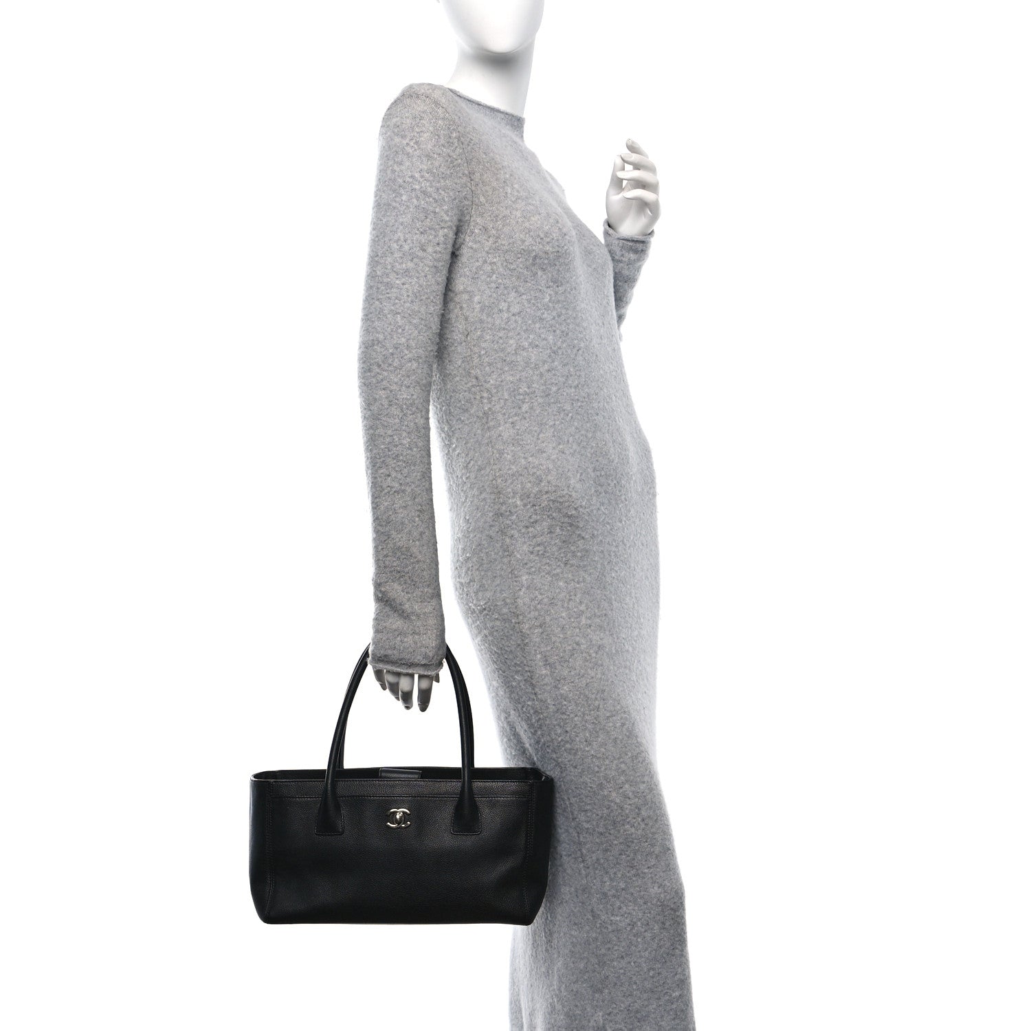 Chanel Calfskin Small Cerf Executive Shopper Tote Black 3 of 13