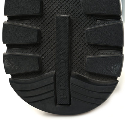 Prada Re-Nylon Piuma Metal Triangle Logo Quilted 45mm Sneakers 39.5 Fiordaliso 7 of 10