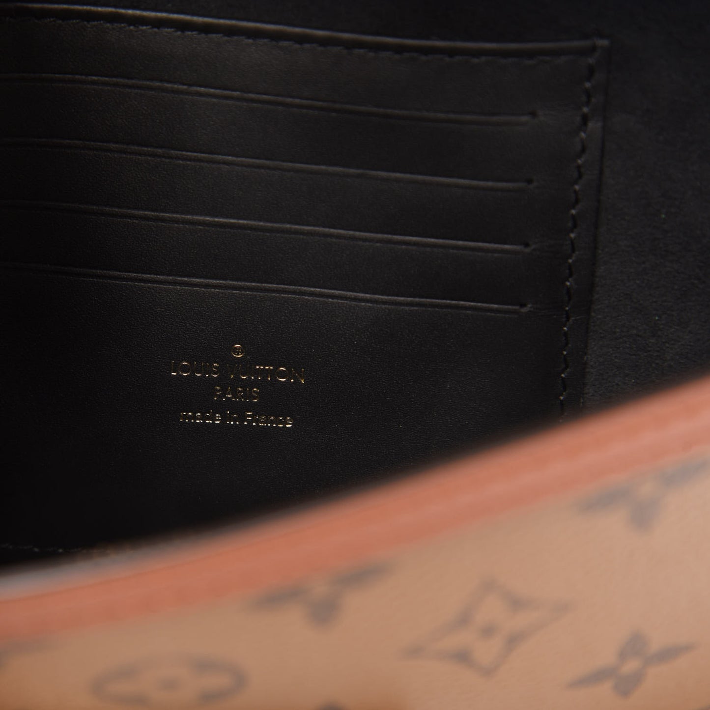 Reverse Monogram Dauphine Chain Wallet