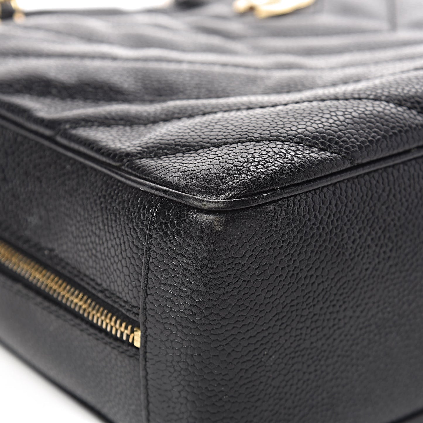 Caviar Chevron Quilted Camera Case Black