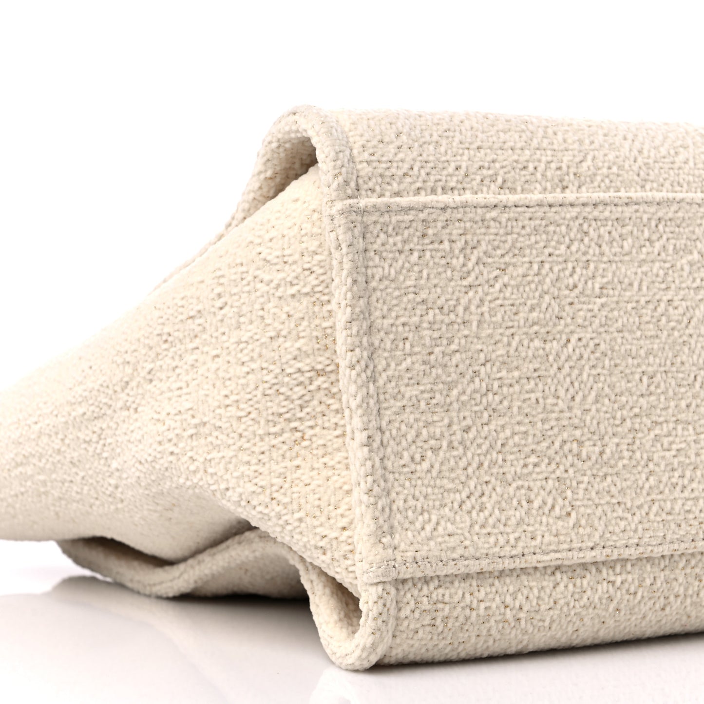 Lurex Boucle Medium Deauville Tote White