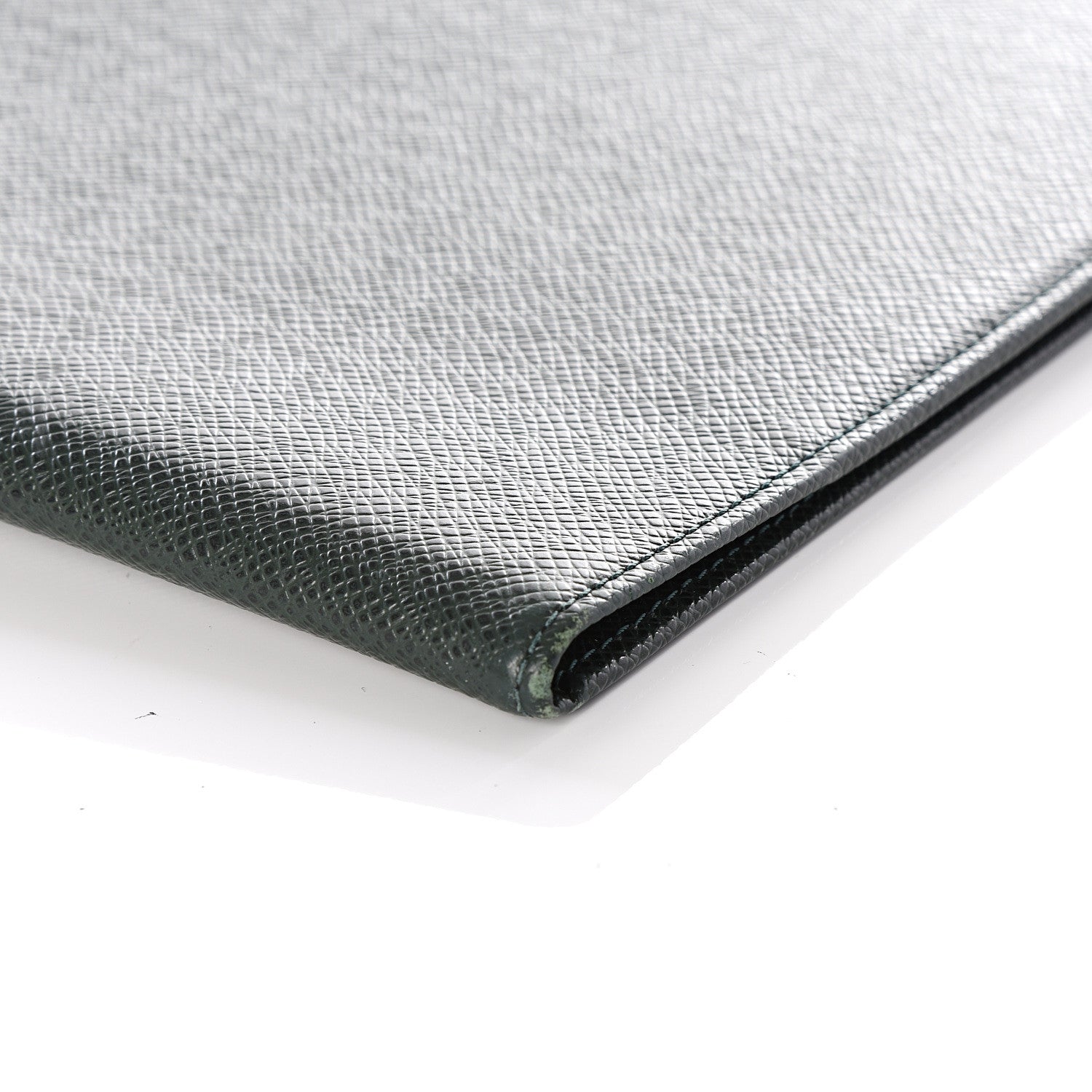 Louis Vuitton Taiga Notepad Cover Epicea 5 of 12