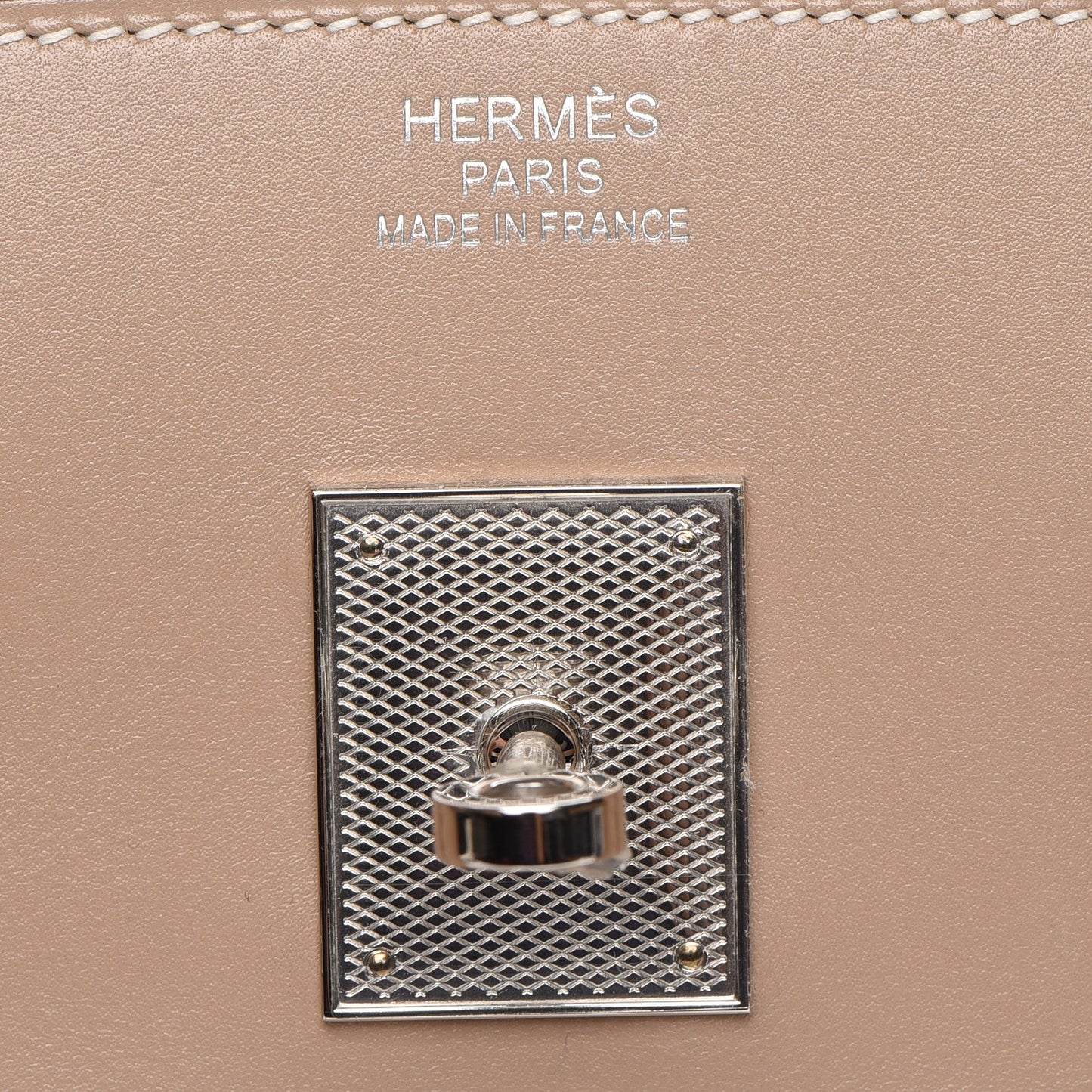 Tadelakt Guilloche Birkin 35 Argile