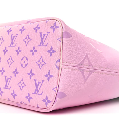 Louis Vuitton Monogram Giant Spring In The City Neverfull MM Sunrise Pastel 8 of 8