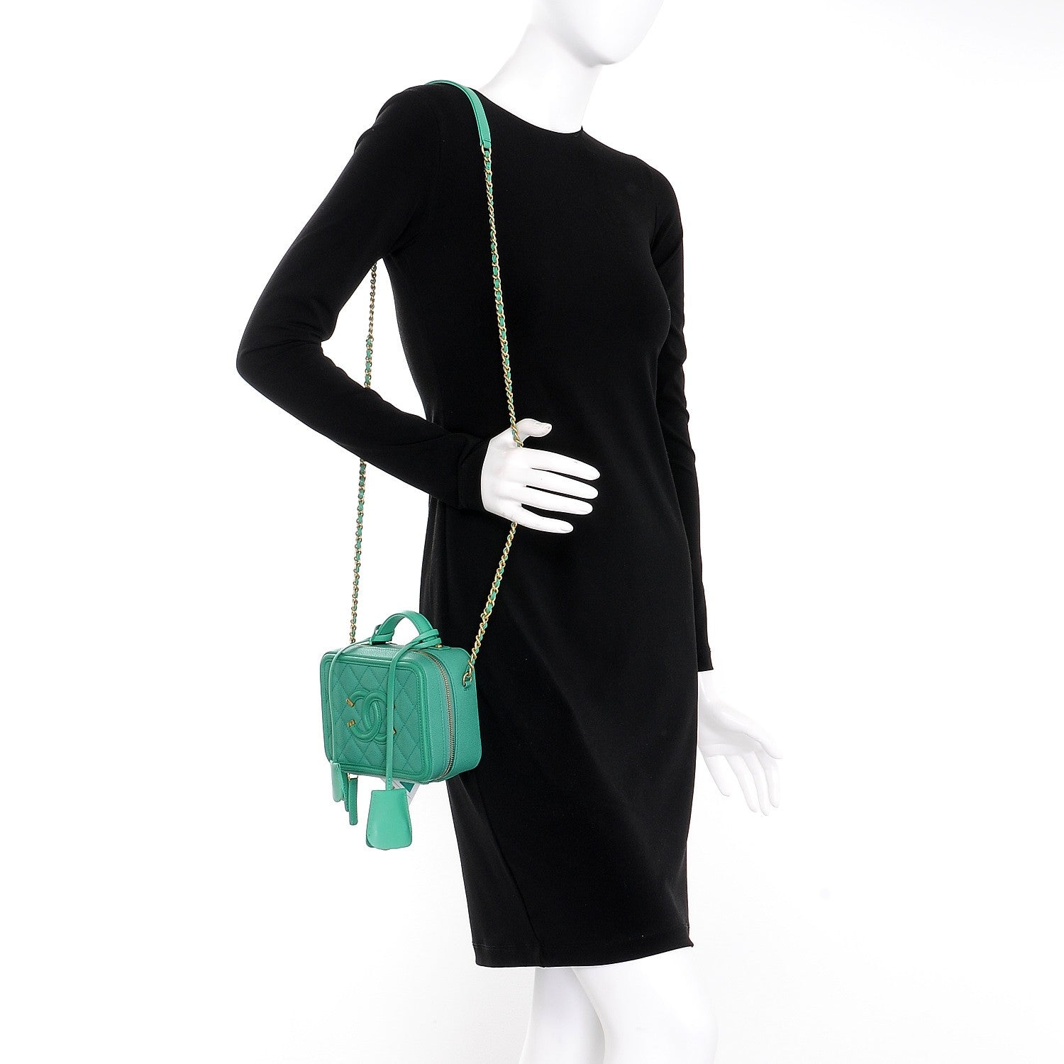 Chanel Caviar Quilted Small CC Filigree Vanity Case Green 2 of 9