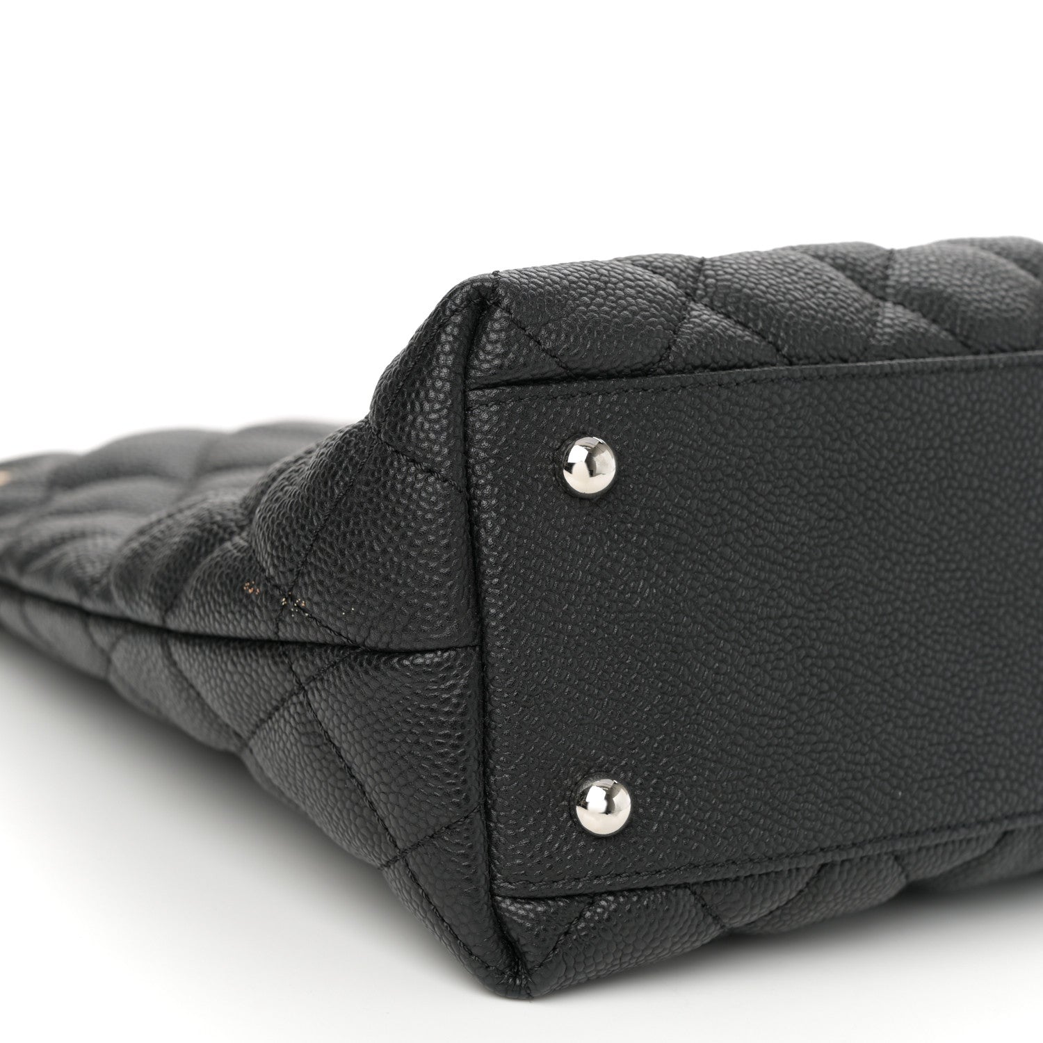 Chanel Caviar Quilted Easy Zip Tote Black 9 of 11