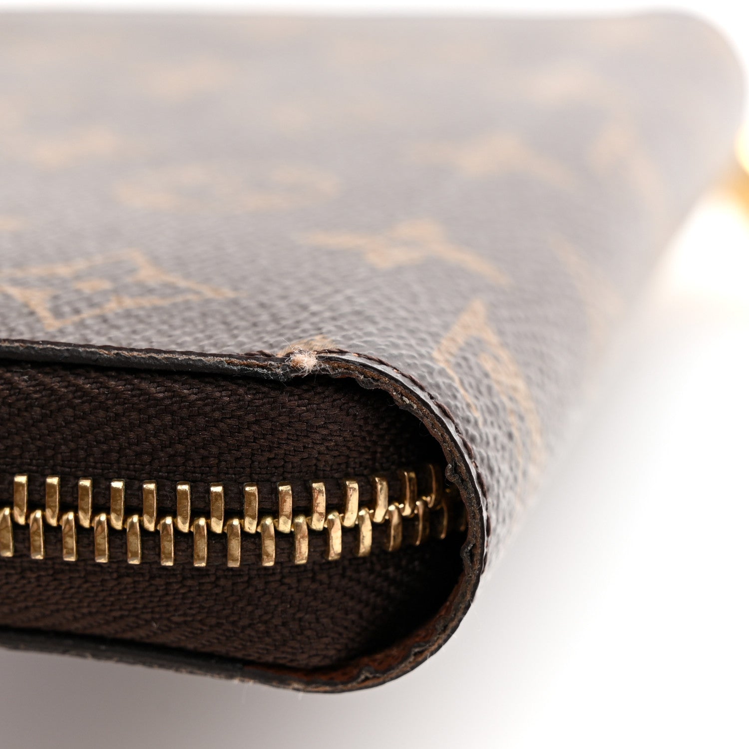 Louis Vuitton Monogram Zippy Wallet 8 of 10