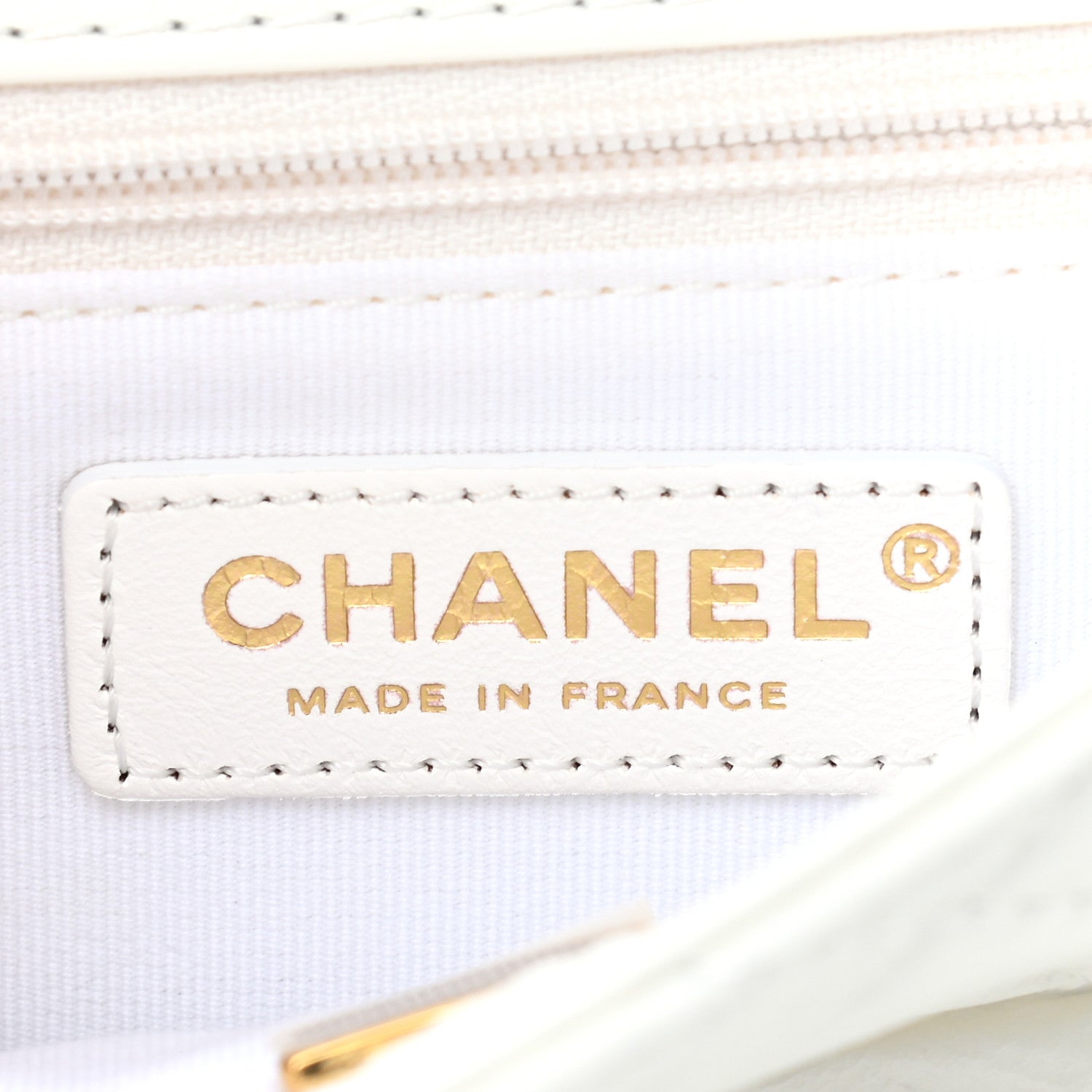 Chanel Aged Calfskin Quilted City School Flap White 5 of 8