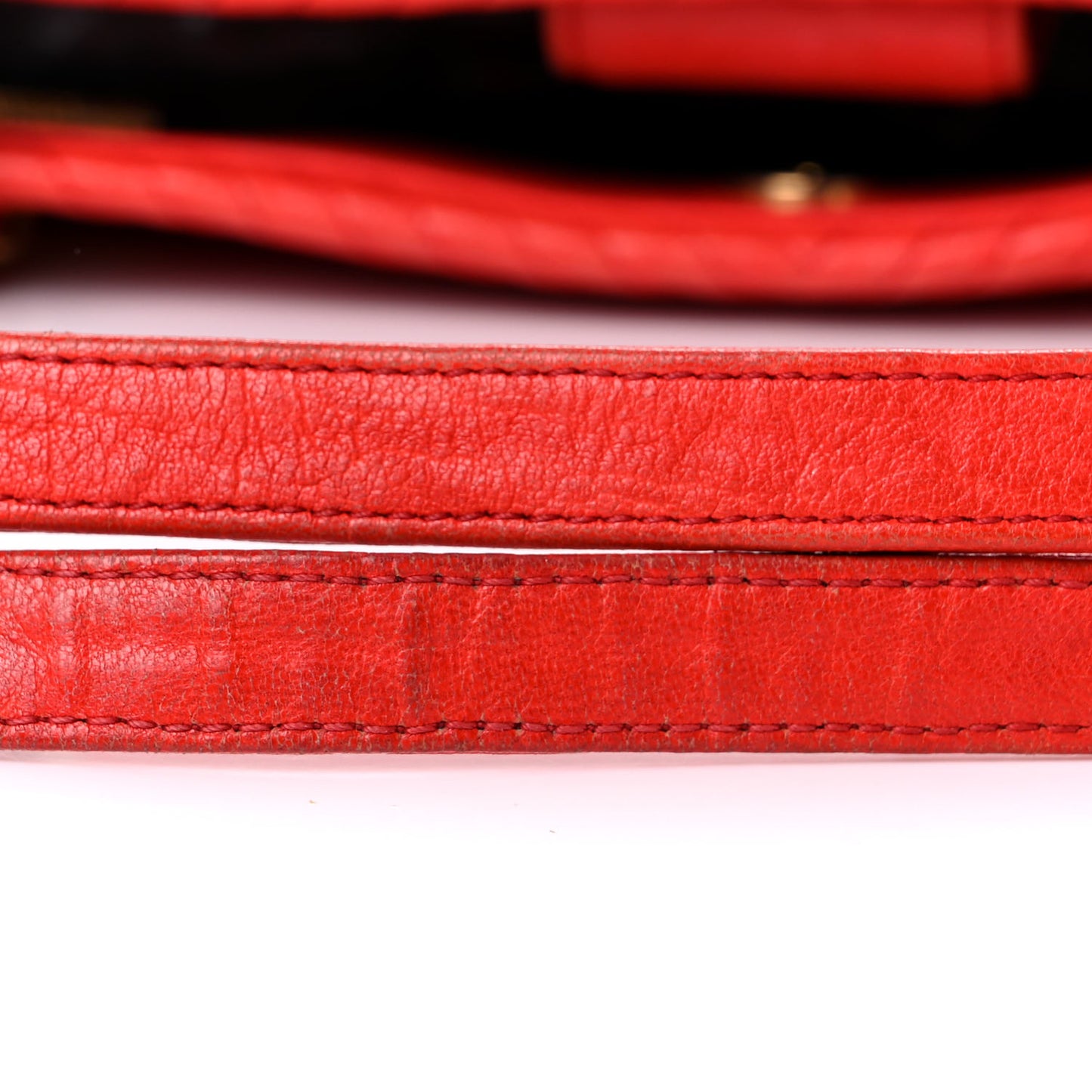 Wrinkled Lambskin Chevron Quilted Large Surpique Tote Red