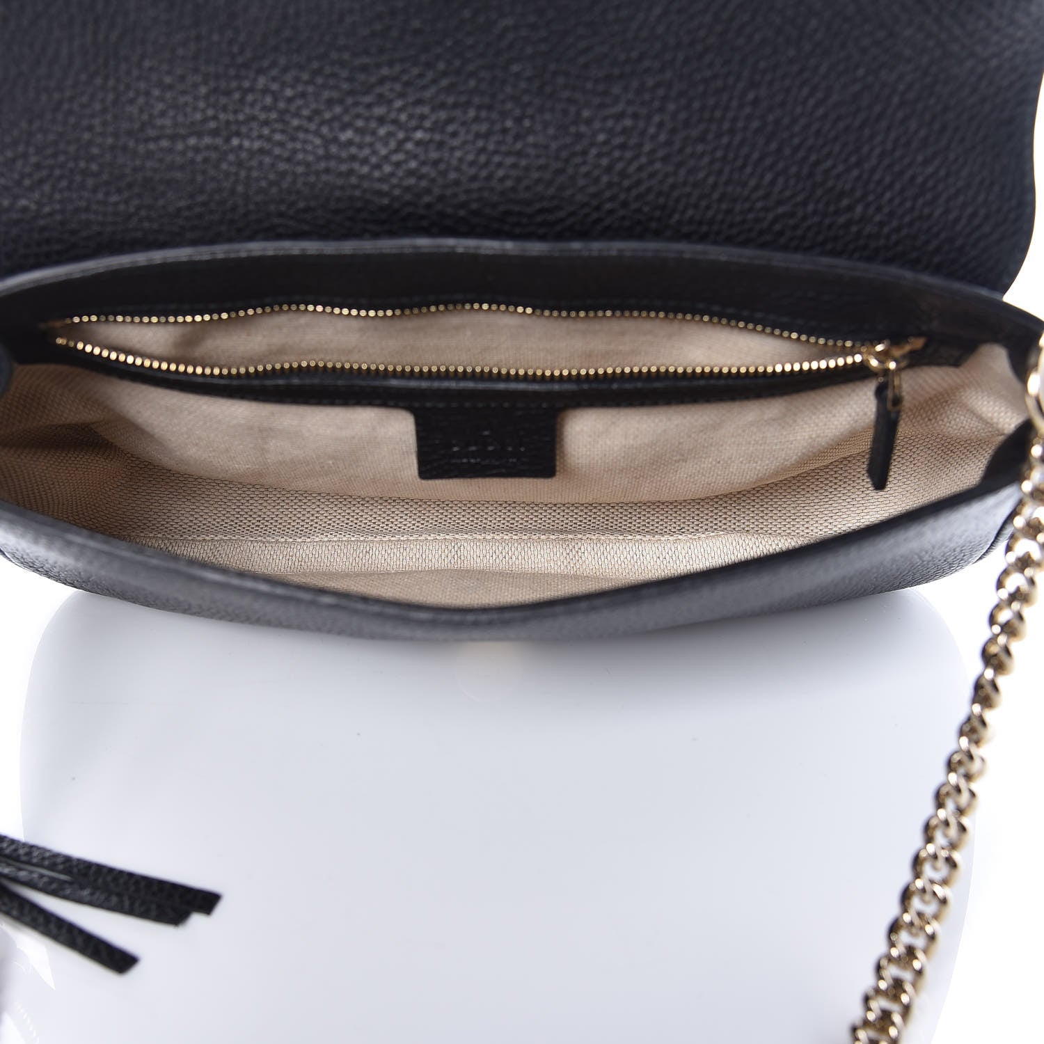 Gucci Pebbled Calfskin Medium Soho Flap Crossbody Black 5 of 10