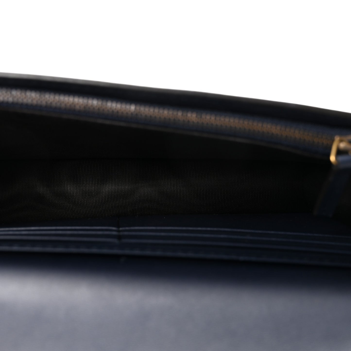 Calfskin Tiger Studded Chain Wallet Blue Agata Hibiscus Red Mystic White