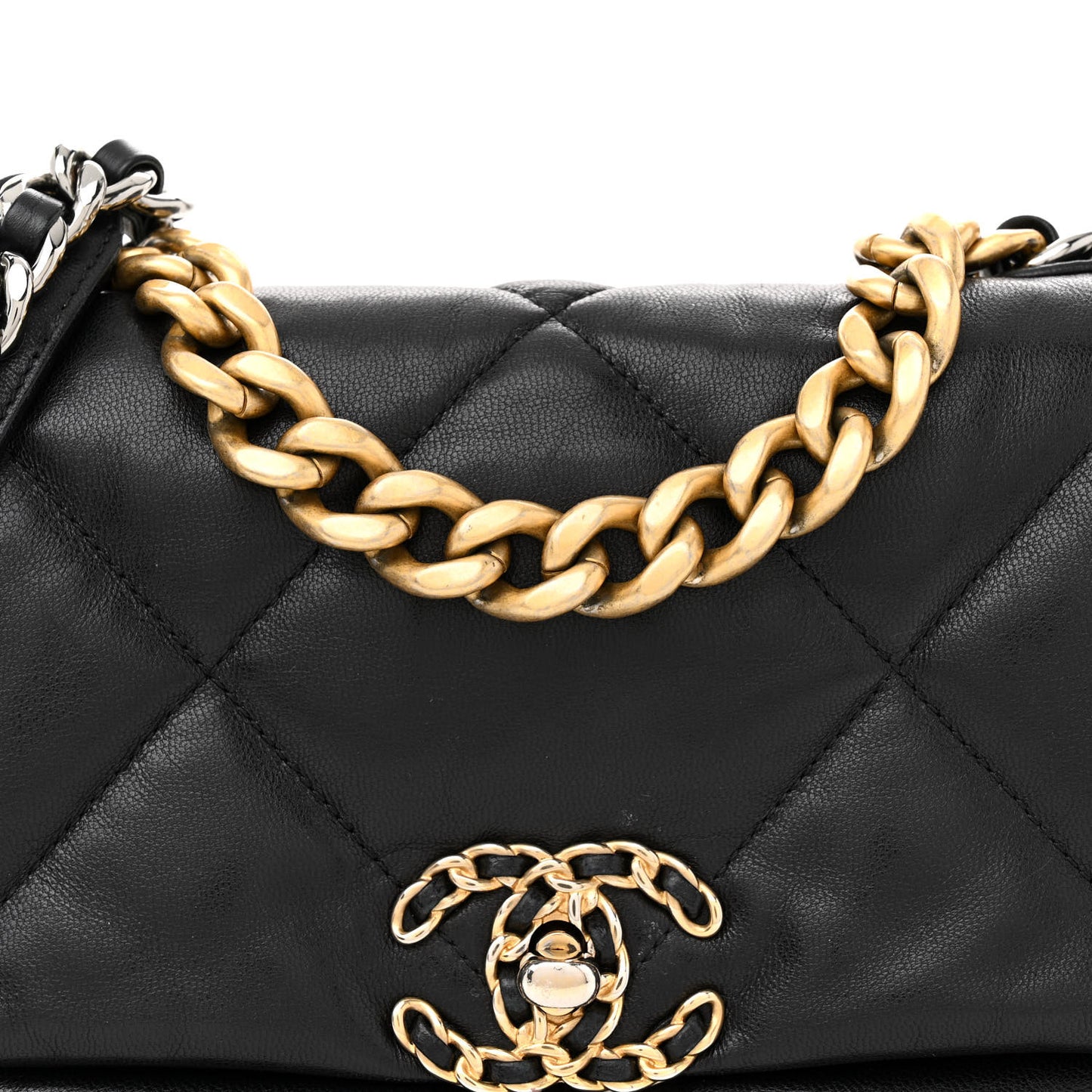 Shiny Goatskin Quilted Medium Chanel 19 Flap Black