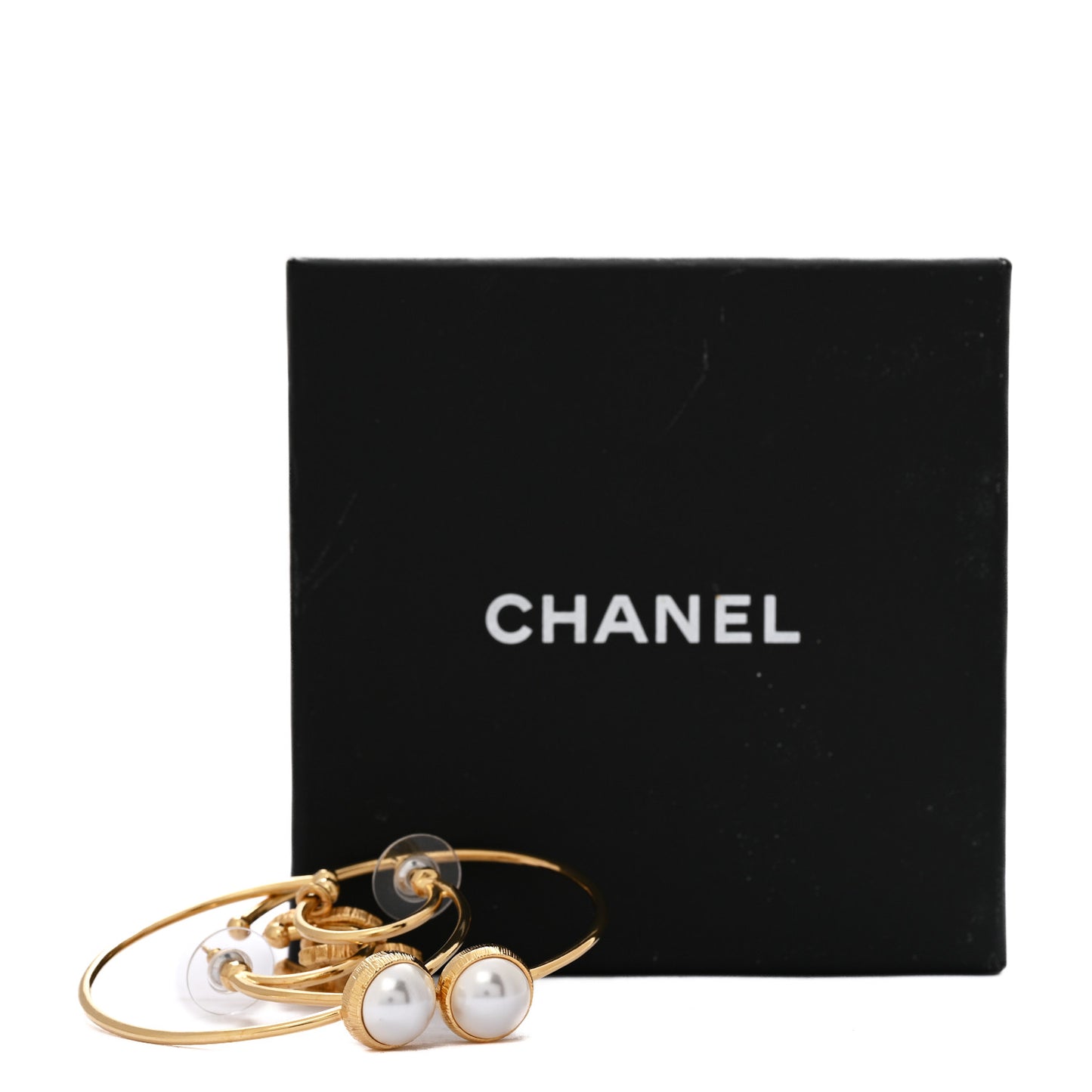 Pearl CC Tags Hoop Earrings Gold