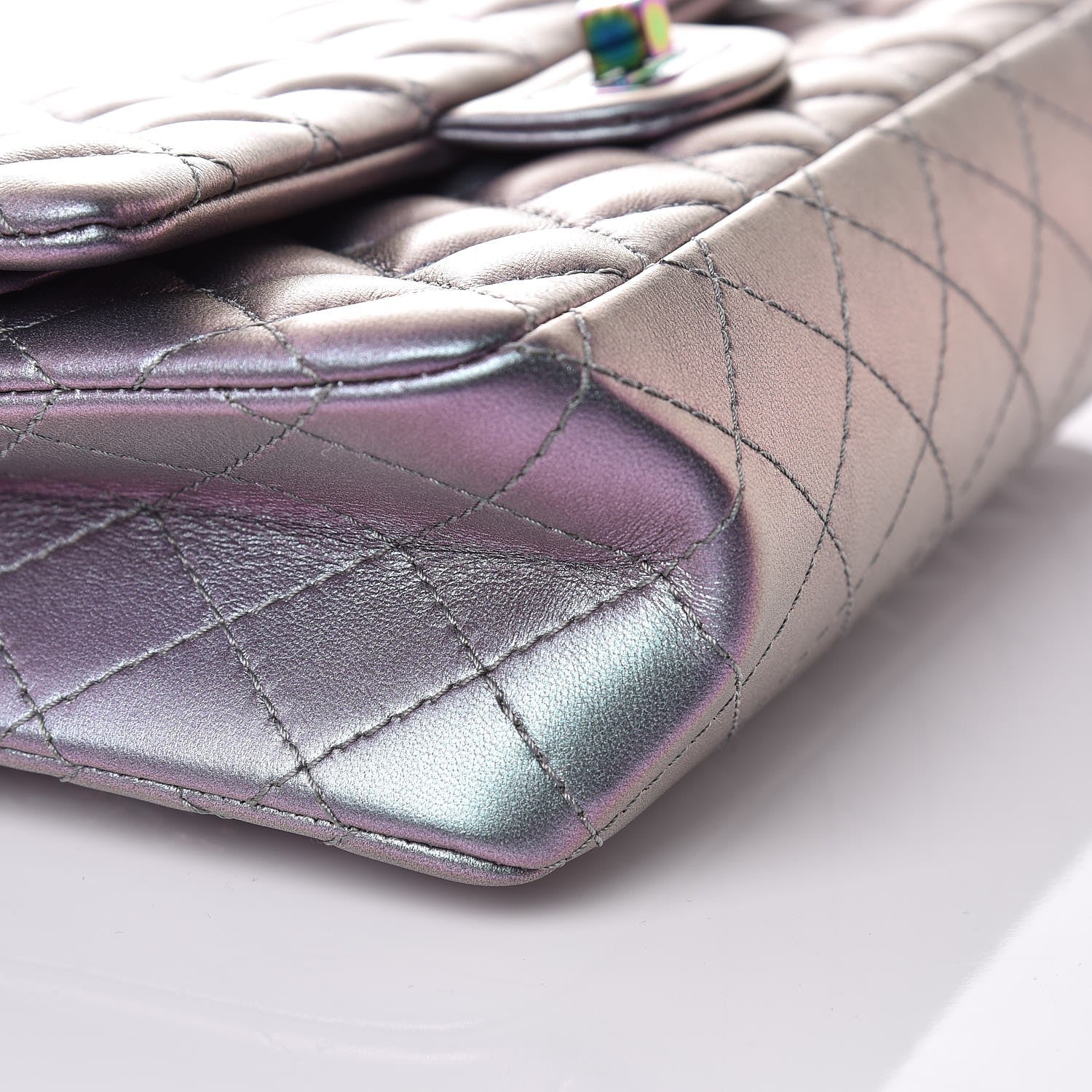 Chanel Iridescent Lambskin Quilted 2.55 Reissue 225 Flap Light Purple 10 of 11