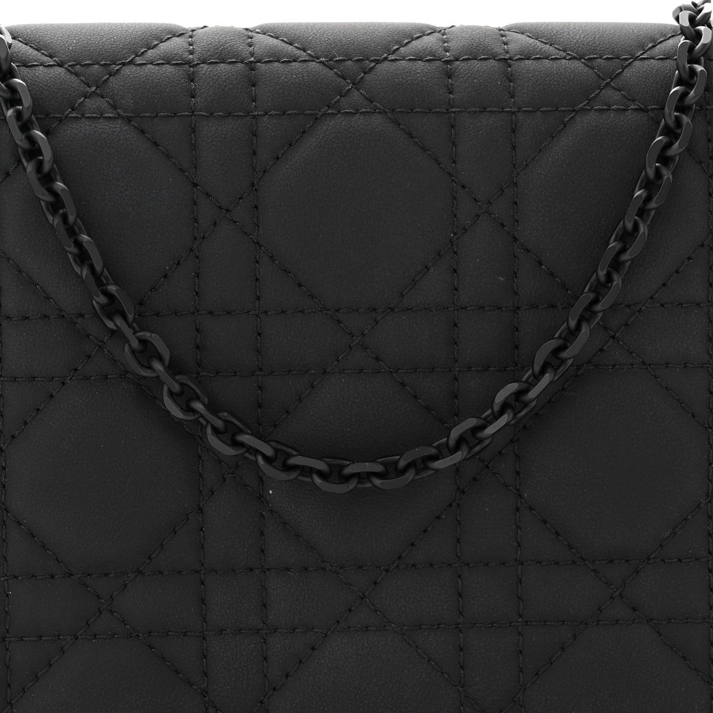 Ultra Matte Calfskin Cannage Lady Dior Clutch Black