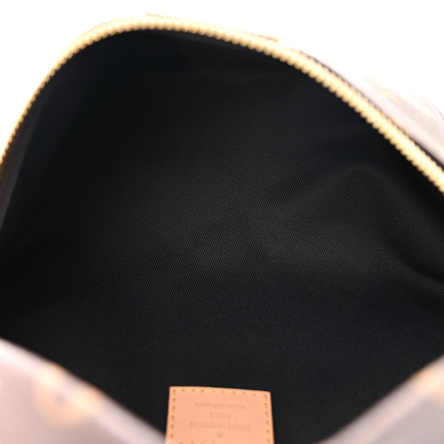 Louis Vuitton LOUIS VUITTON Monogram Bumbag 5 of 9