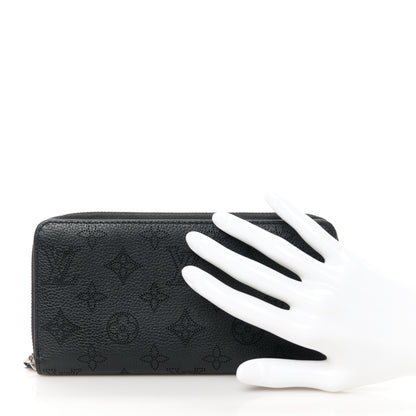 Louis Vuitton Mahina Zippy Wallet NM Black 2 of 8
