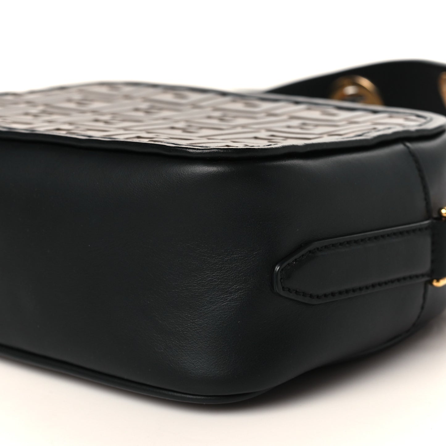 Vitello Century F is Fendi Bi-Color FF 1974 Embossed Camera Case Maya Black